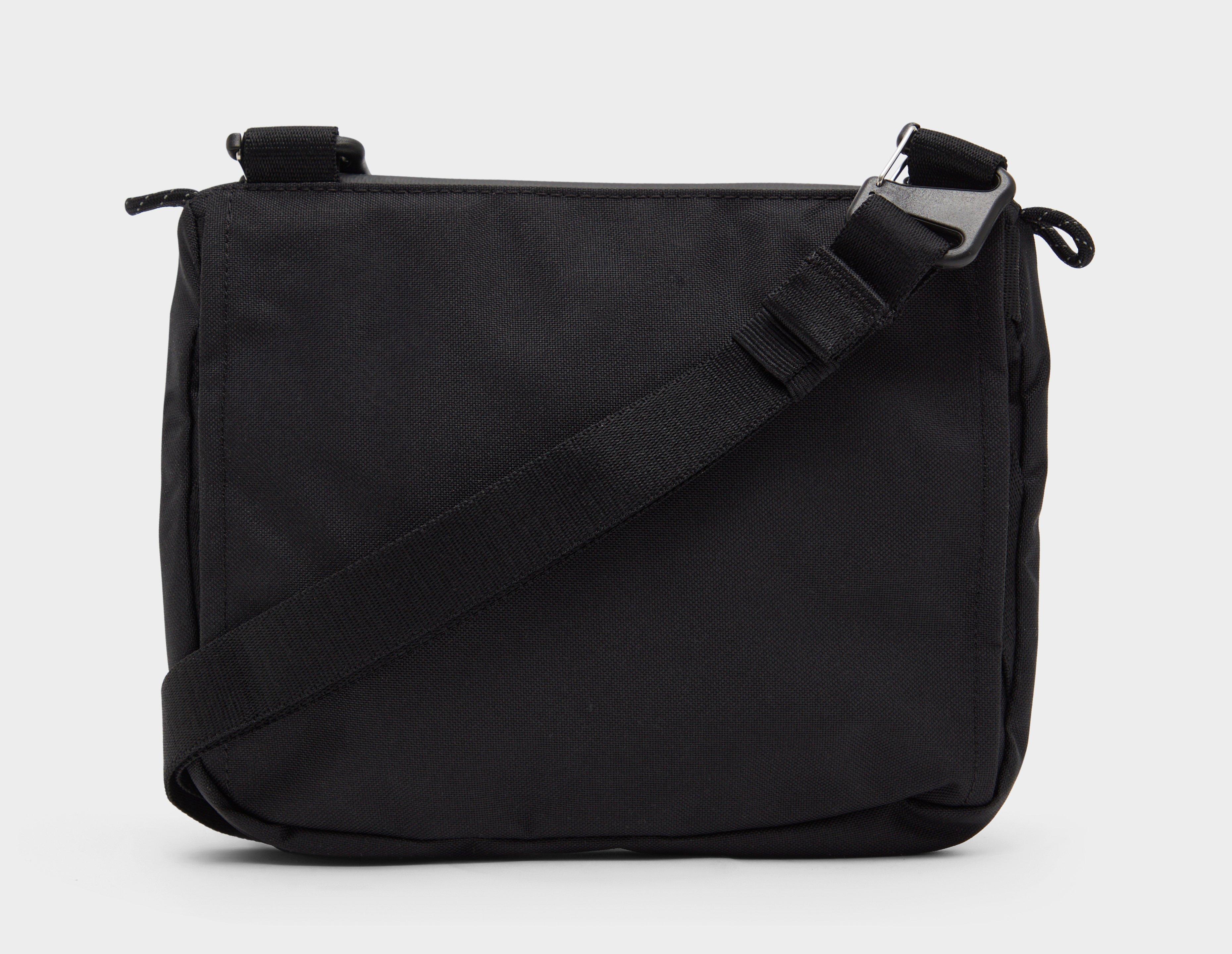 Nike ACG 'DAYMAX' Cross-Body Bag