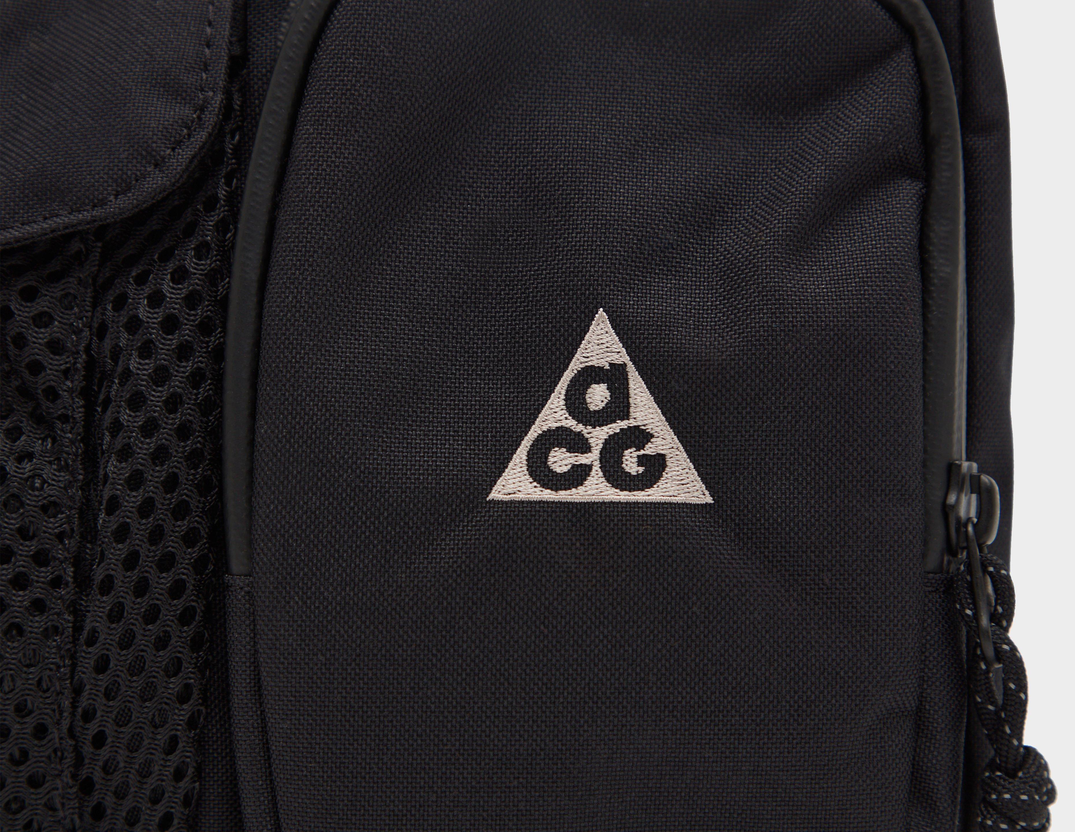 Nike ACG 'DAYMAX' Cross-Body Bag