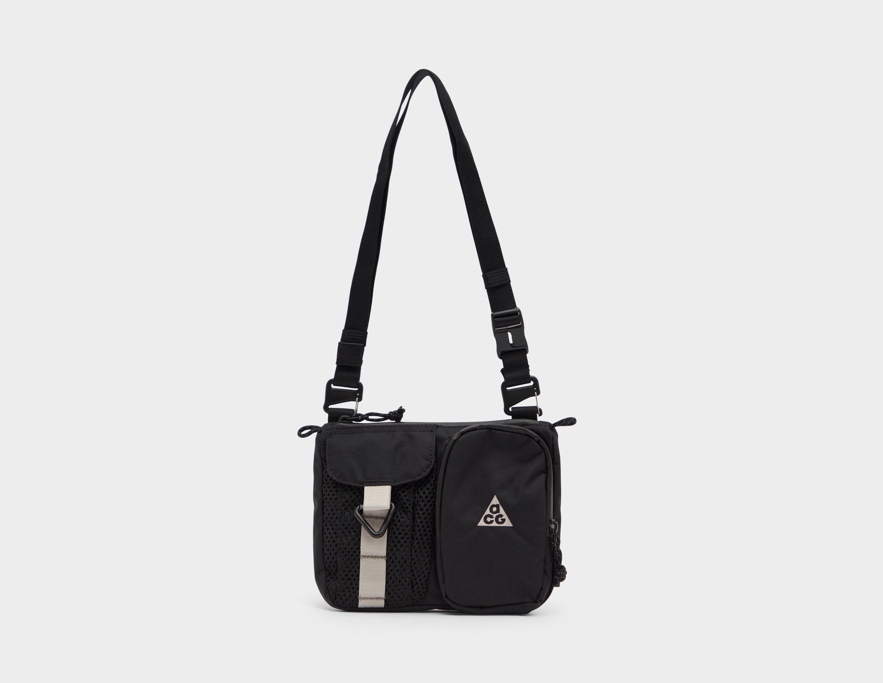Nike ACG 'DAYMAX' Cross-Body Bag