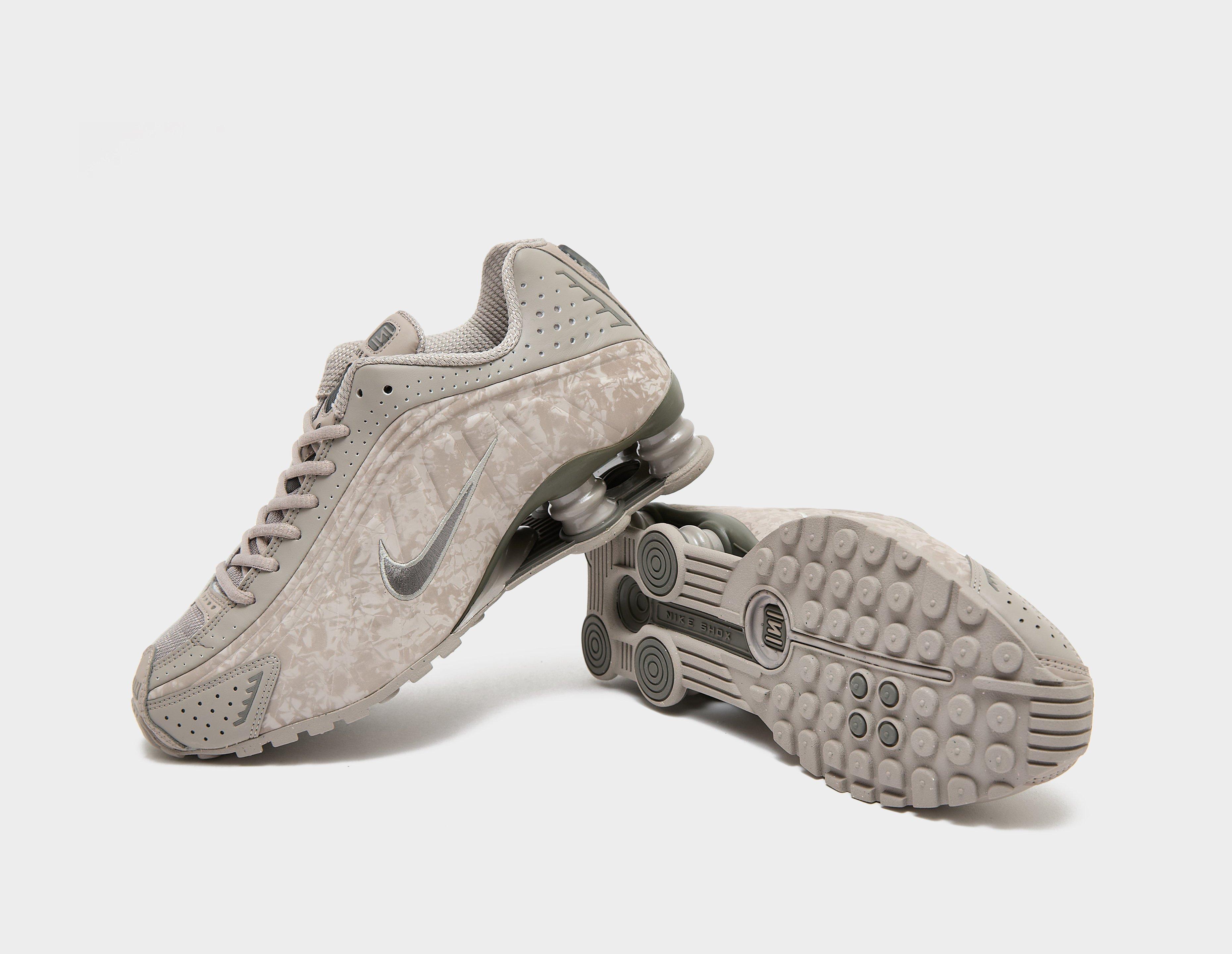 Nike Shox R4 Women's