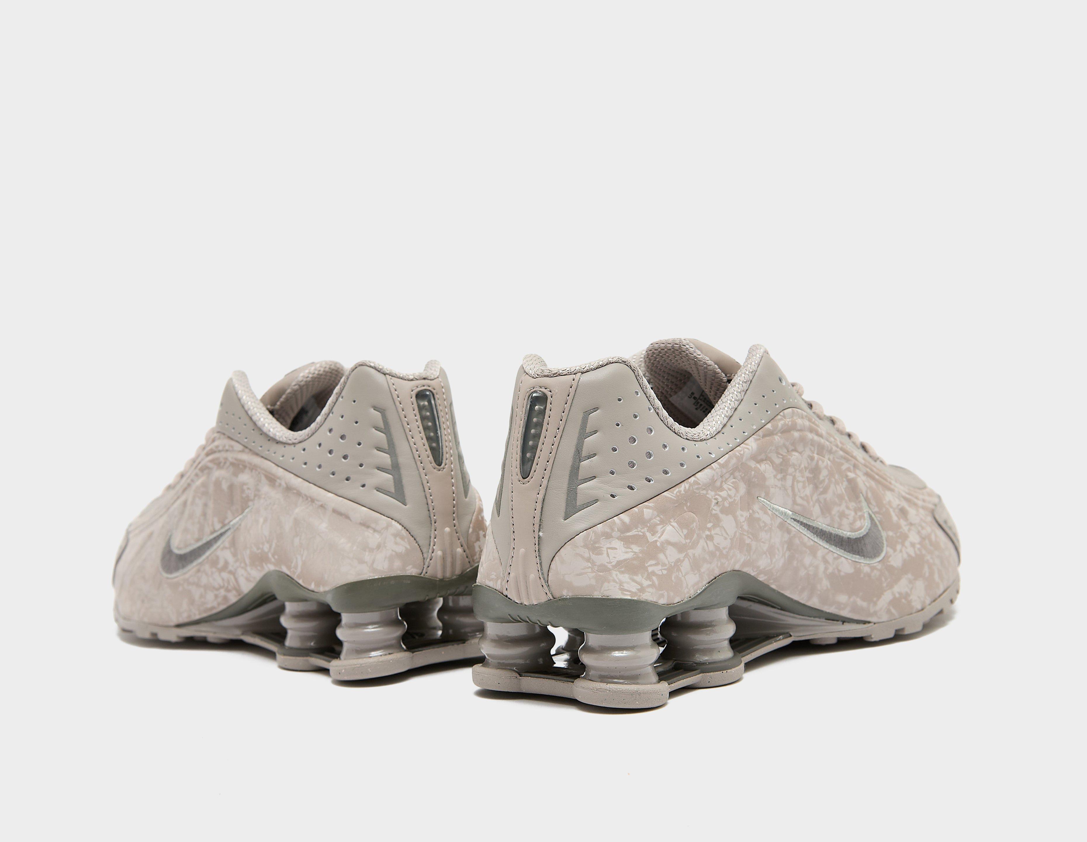 Nike Shox R4 Women's