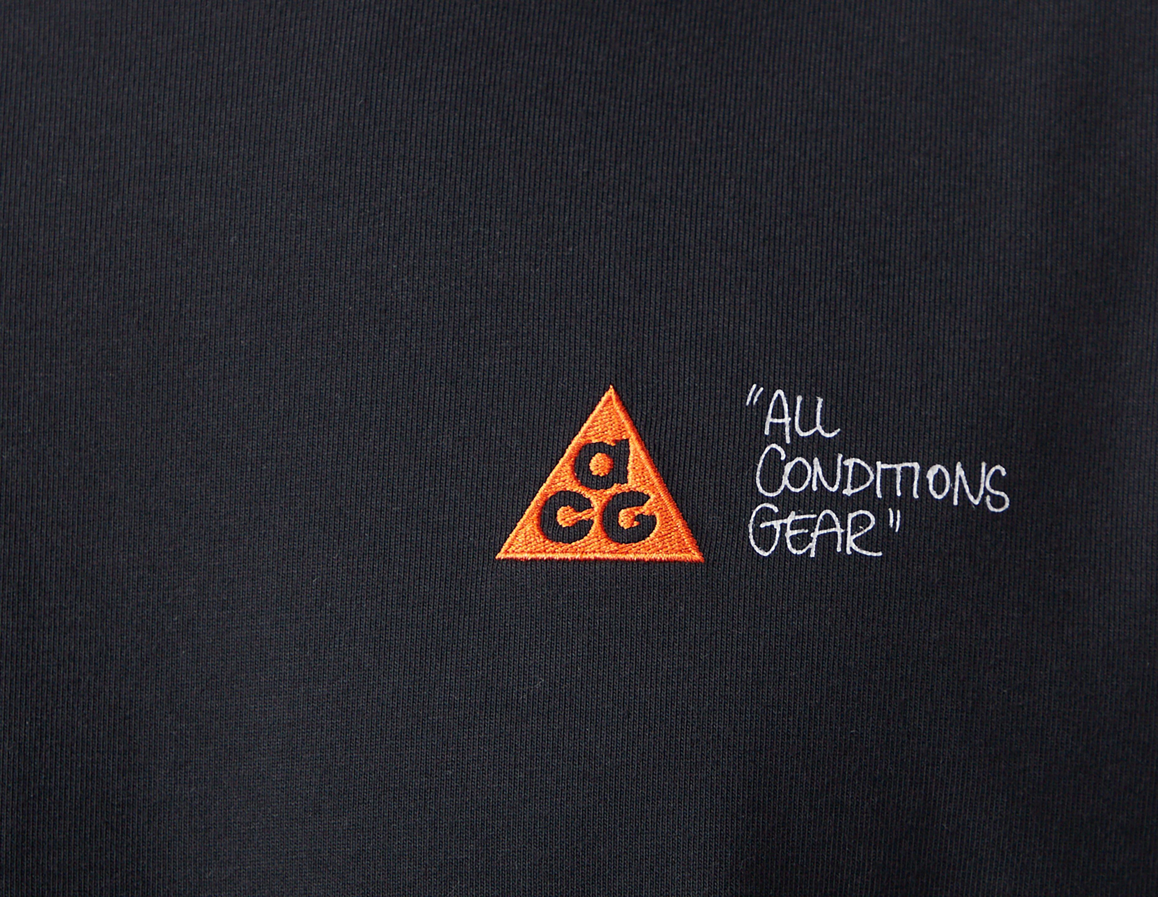 Nike ACG Guide T-Shirt
