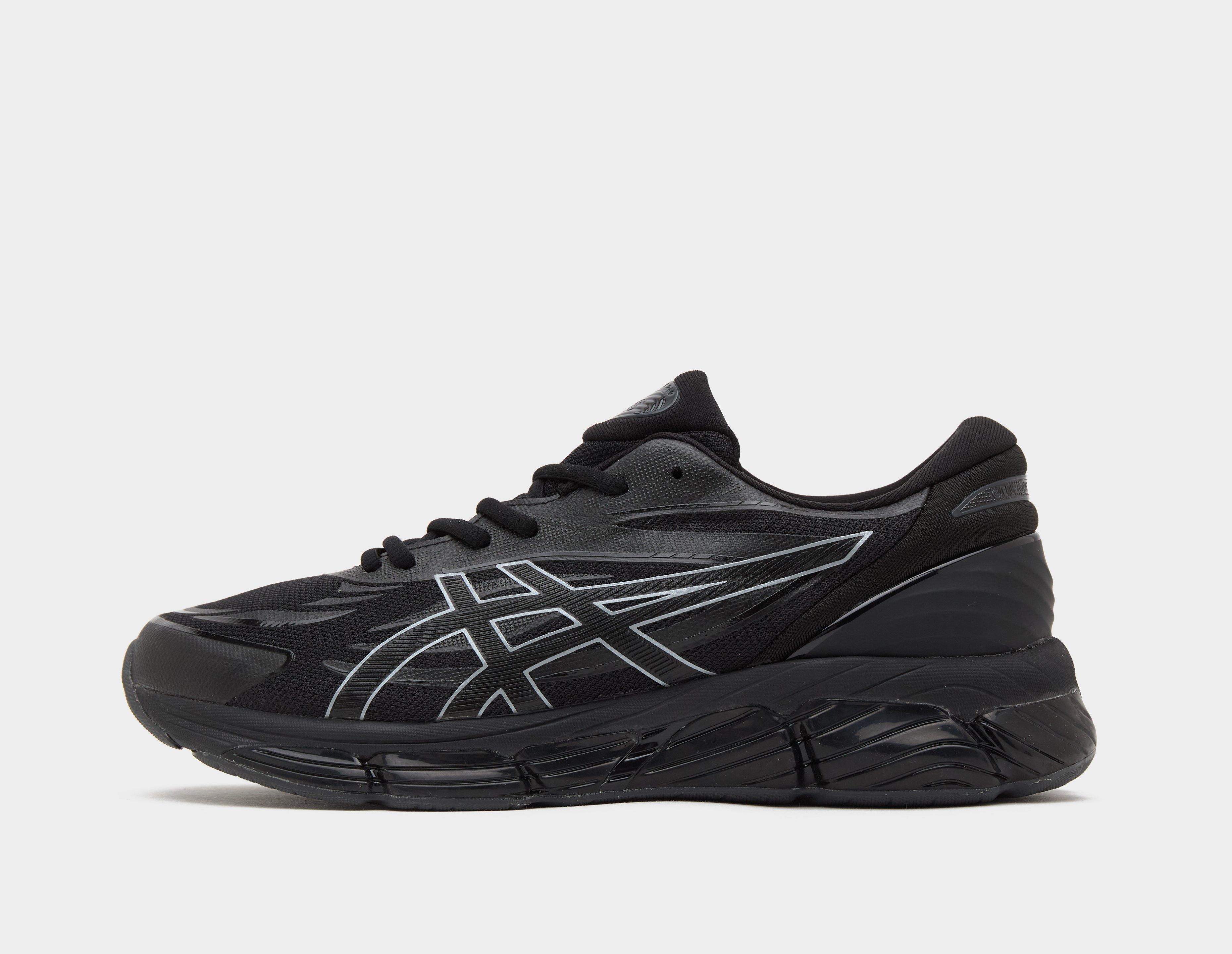 Nike with gel bottom best sale