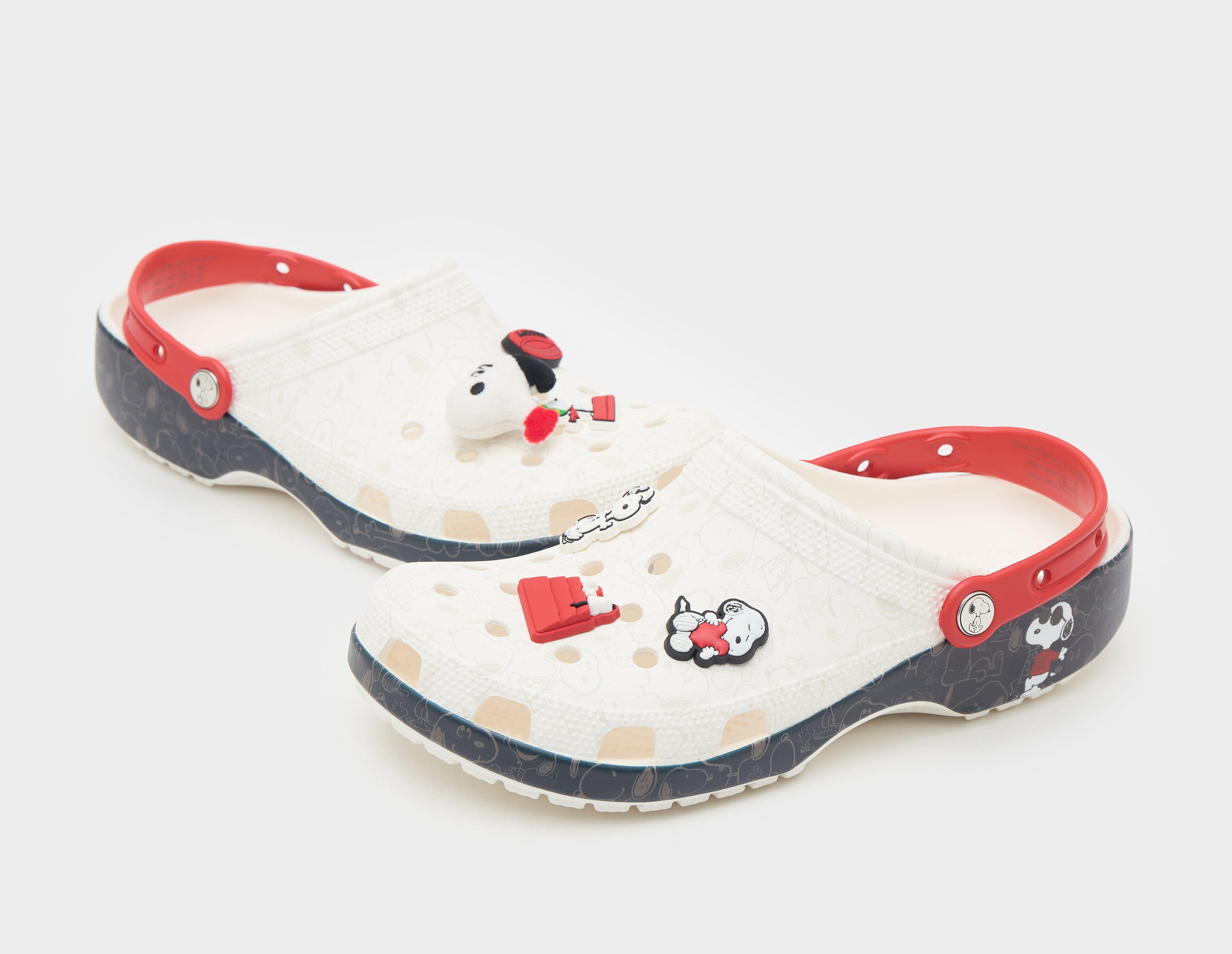Crocs x Peanuts 'Snoopy' Classic Clog