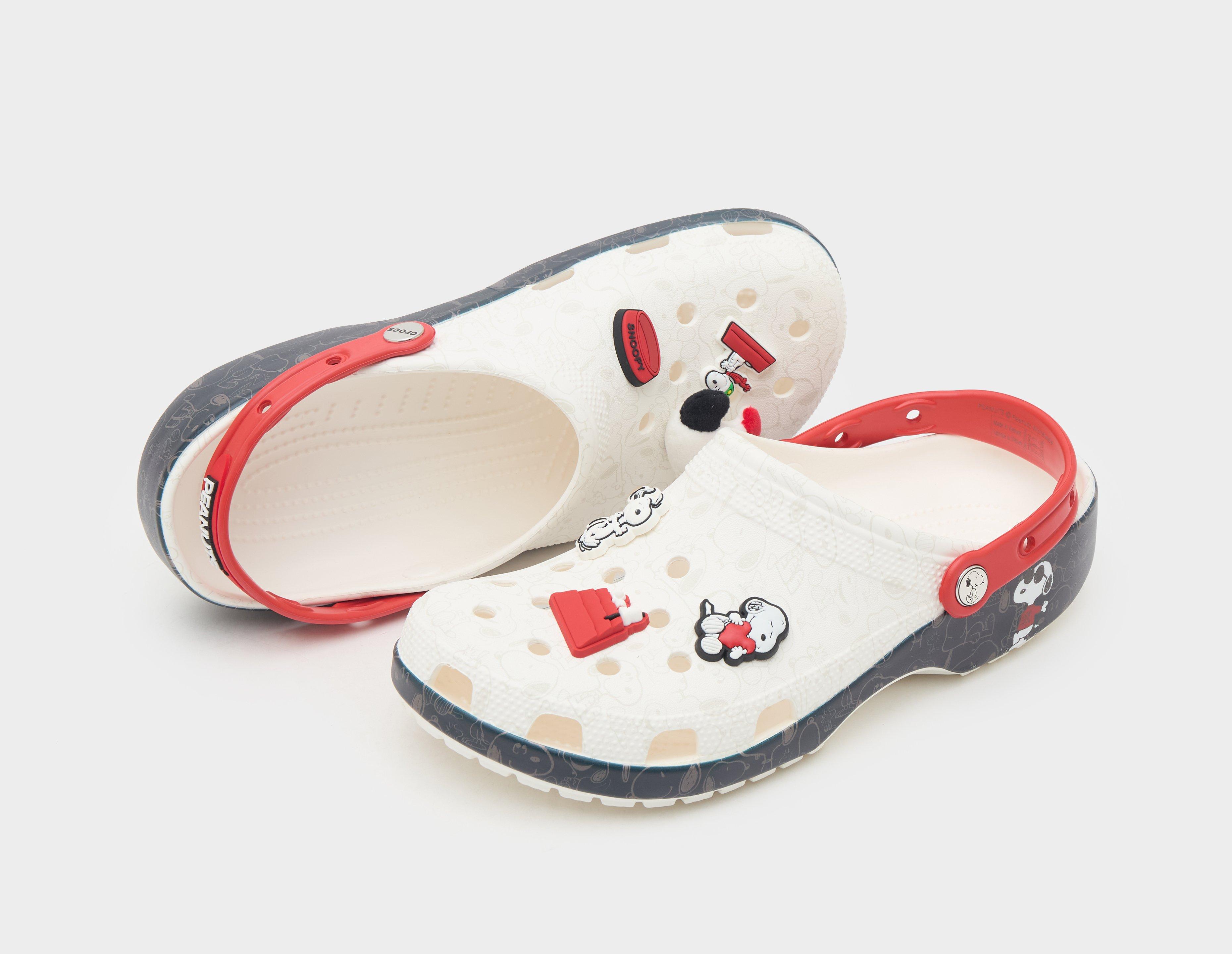Crocs x Peanuts 'Snoopy' Classic Clog