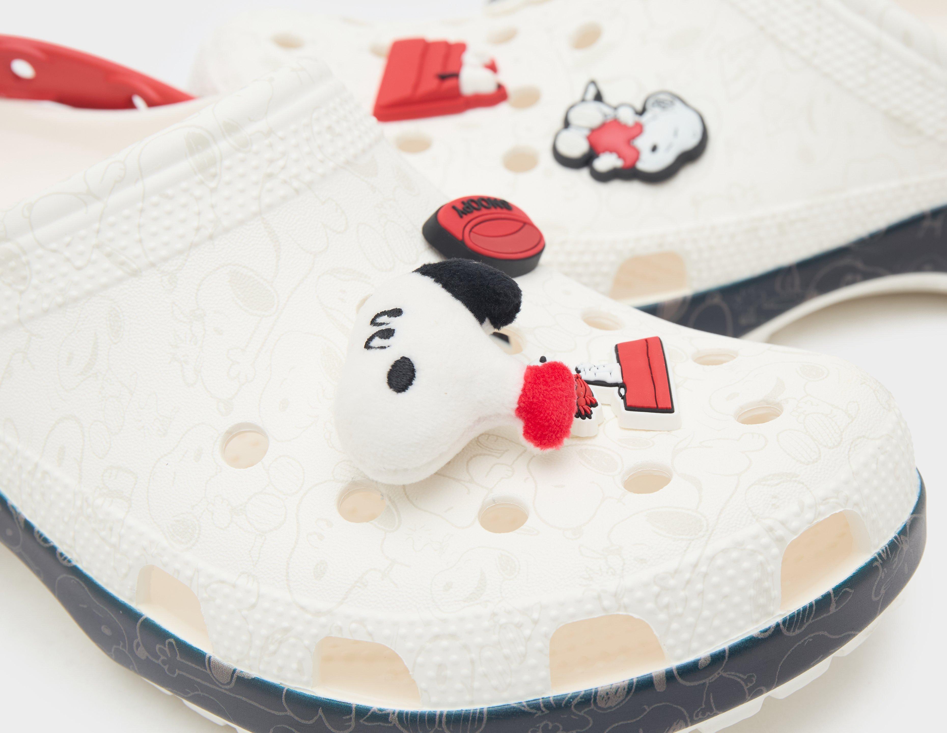 Crocs x Peanuts 'Snoopy' Classic Clog
