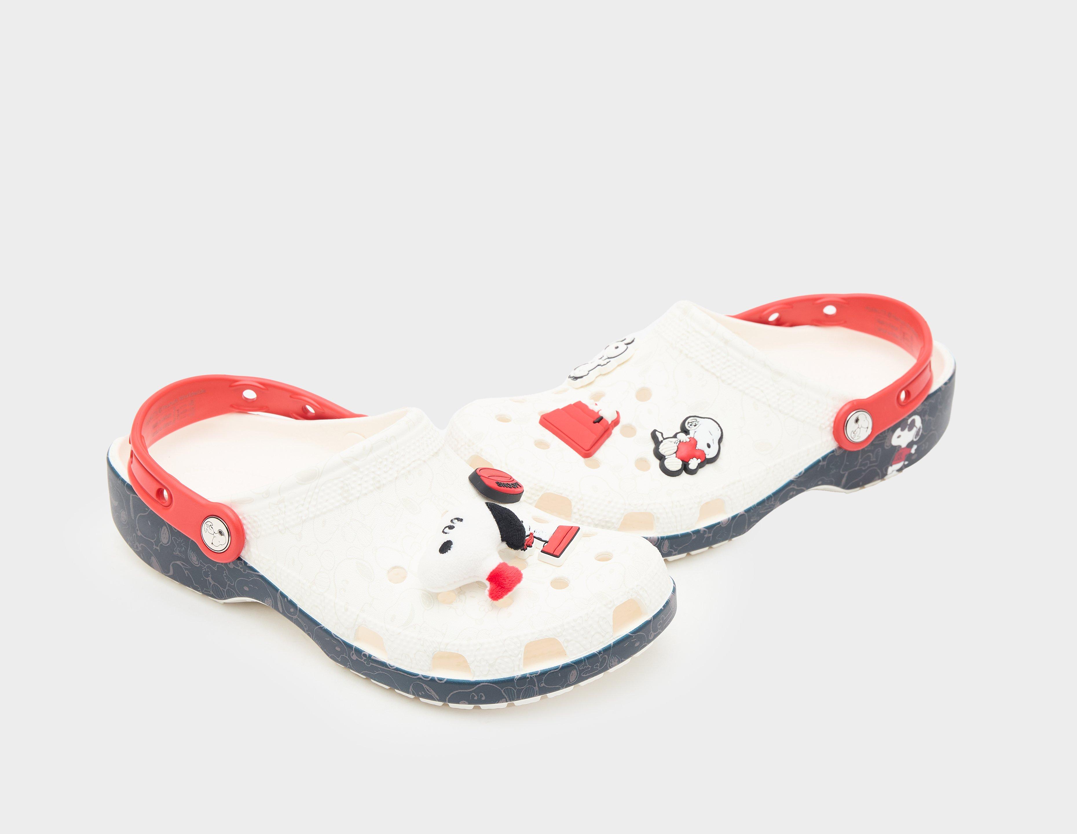 Crocs x Peanuts 'Snoopy' Classic Clog Women's