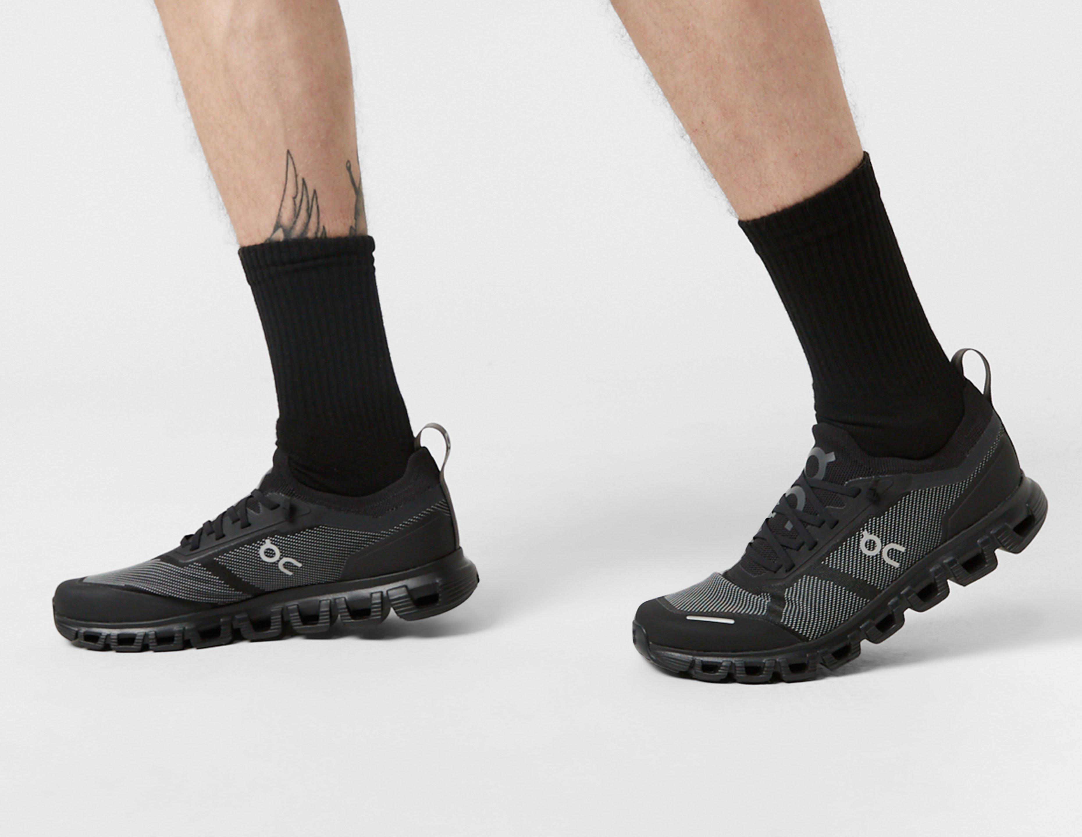 On Running Cloud 6 Versa