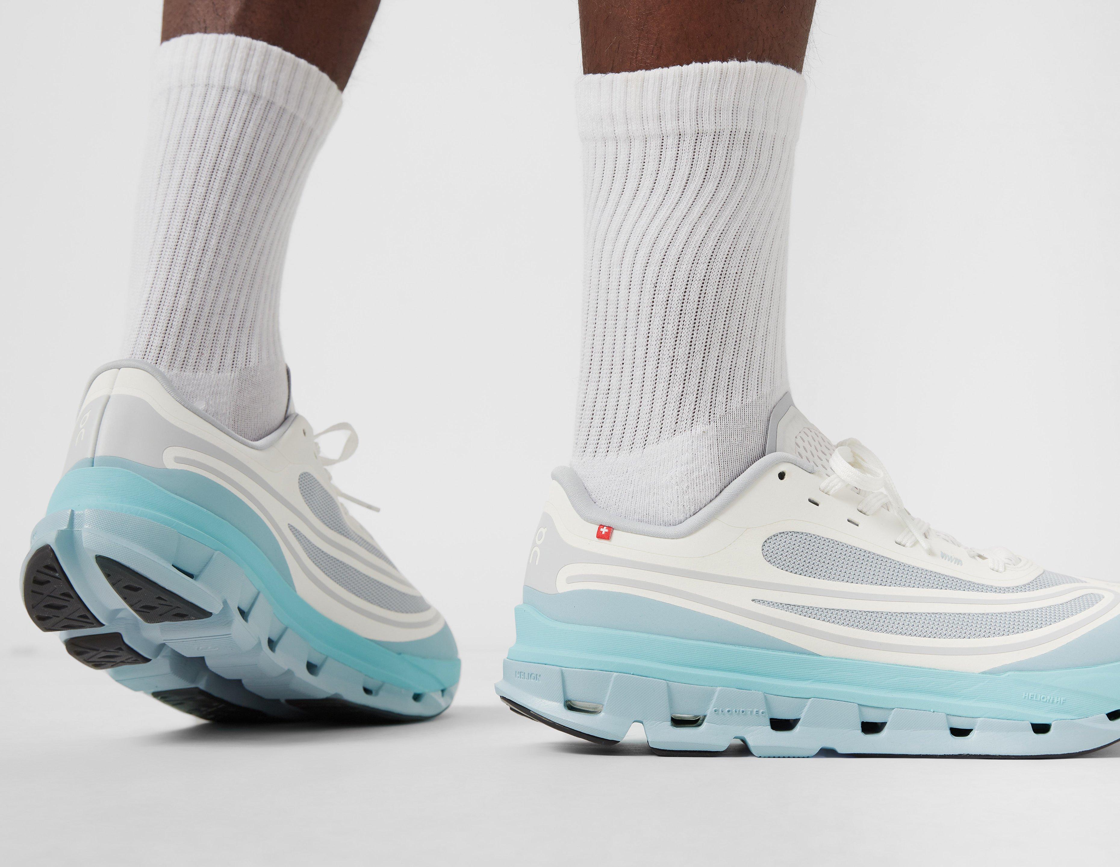 On Running x IKON Cloudflow 5 AD