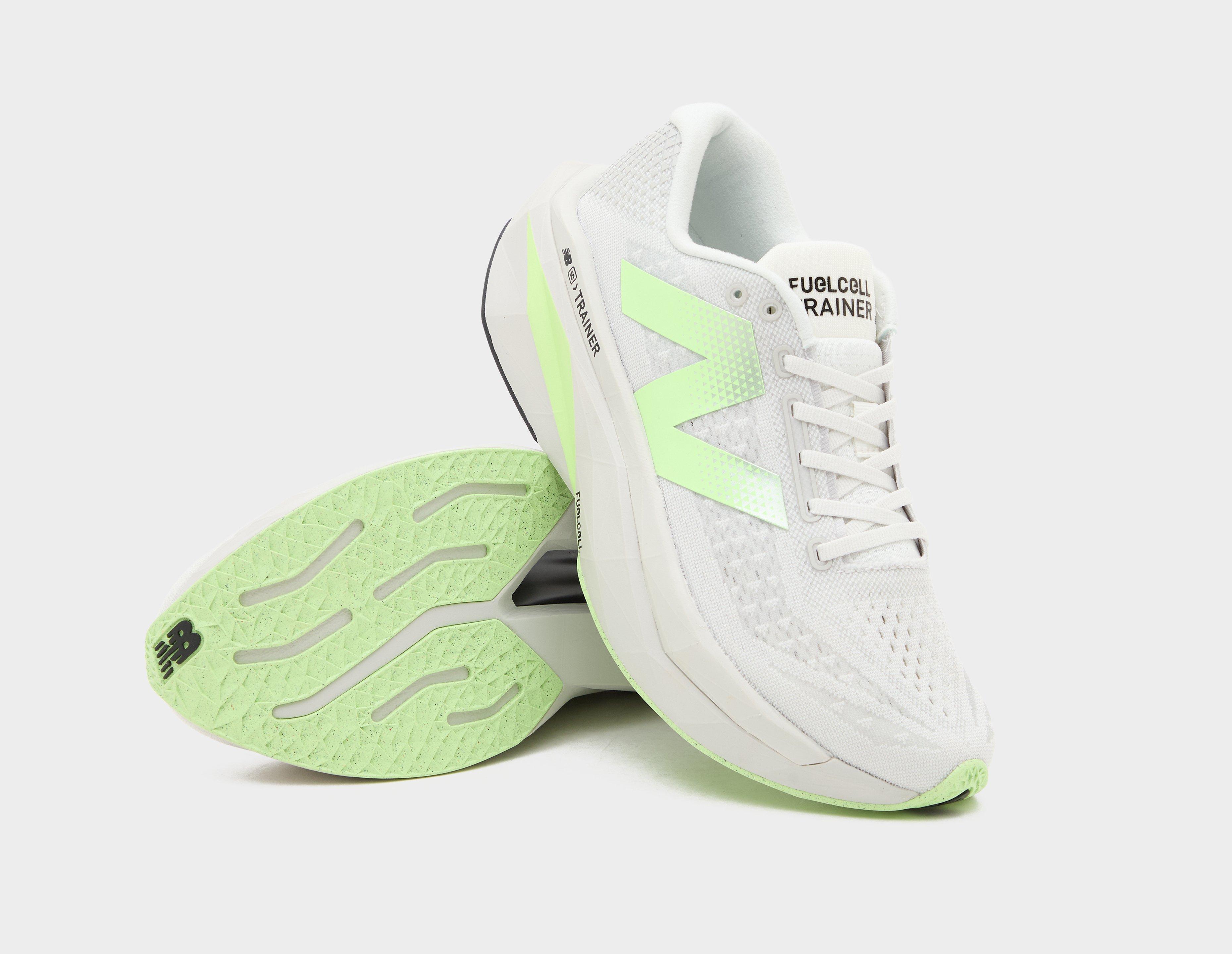 New Balance FuelCell SuperComp Trainer v3