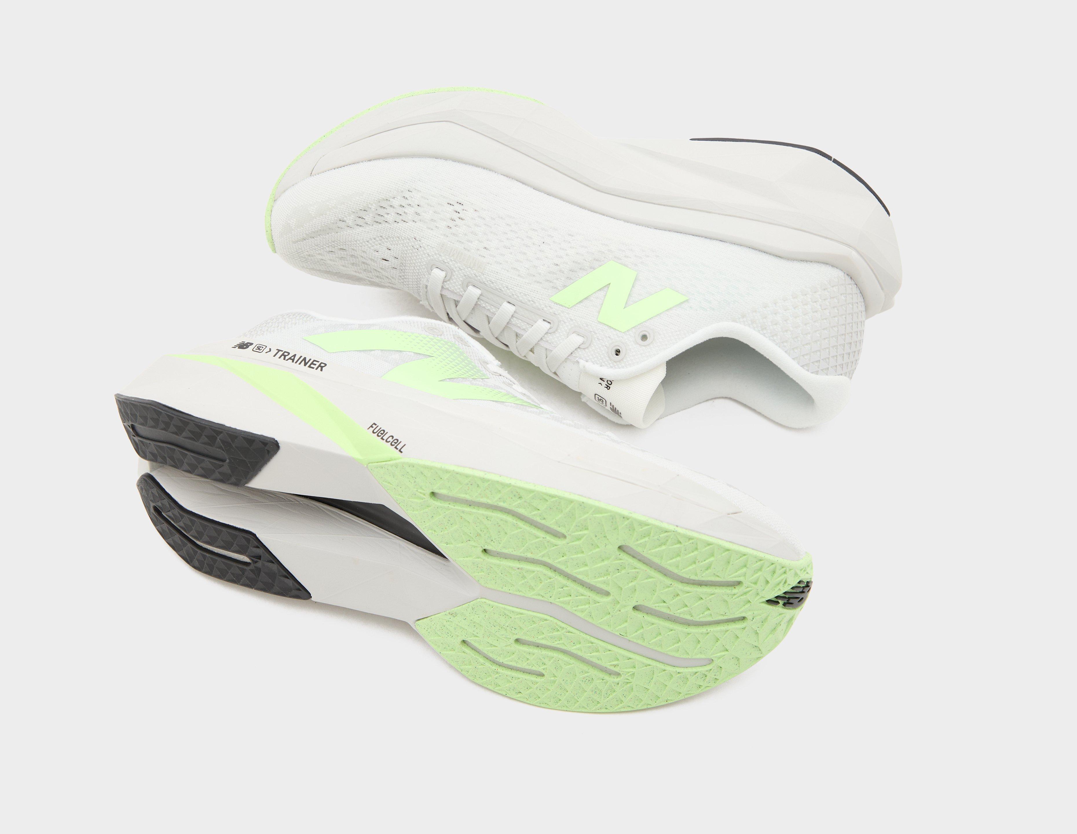 New Balance FuelCell SuperComp Trainer v3