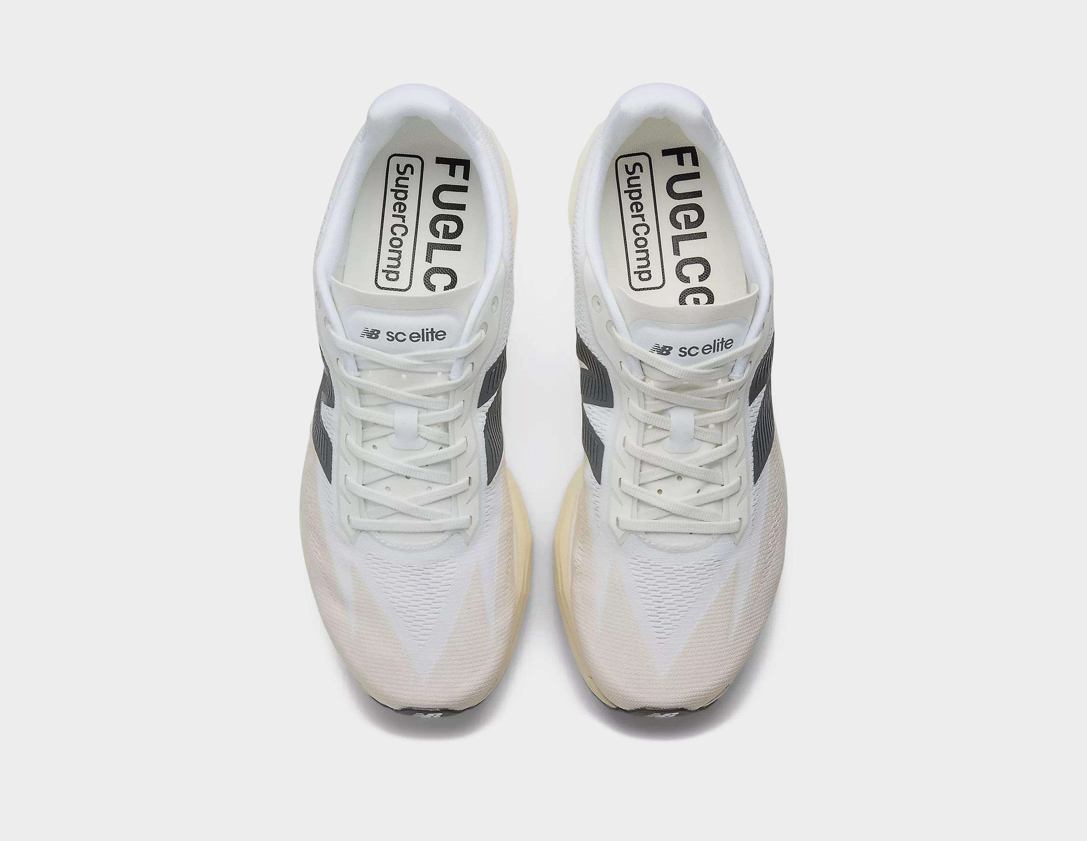 New Balance FuelCell SuperComp Elite v5