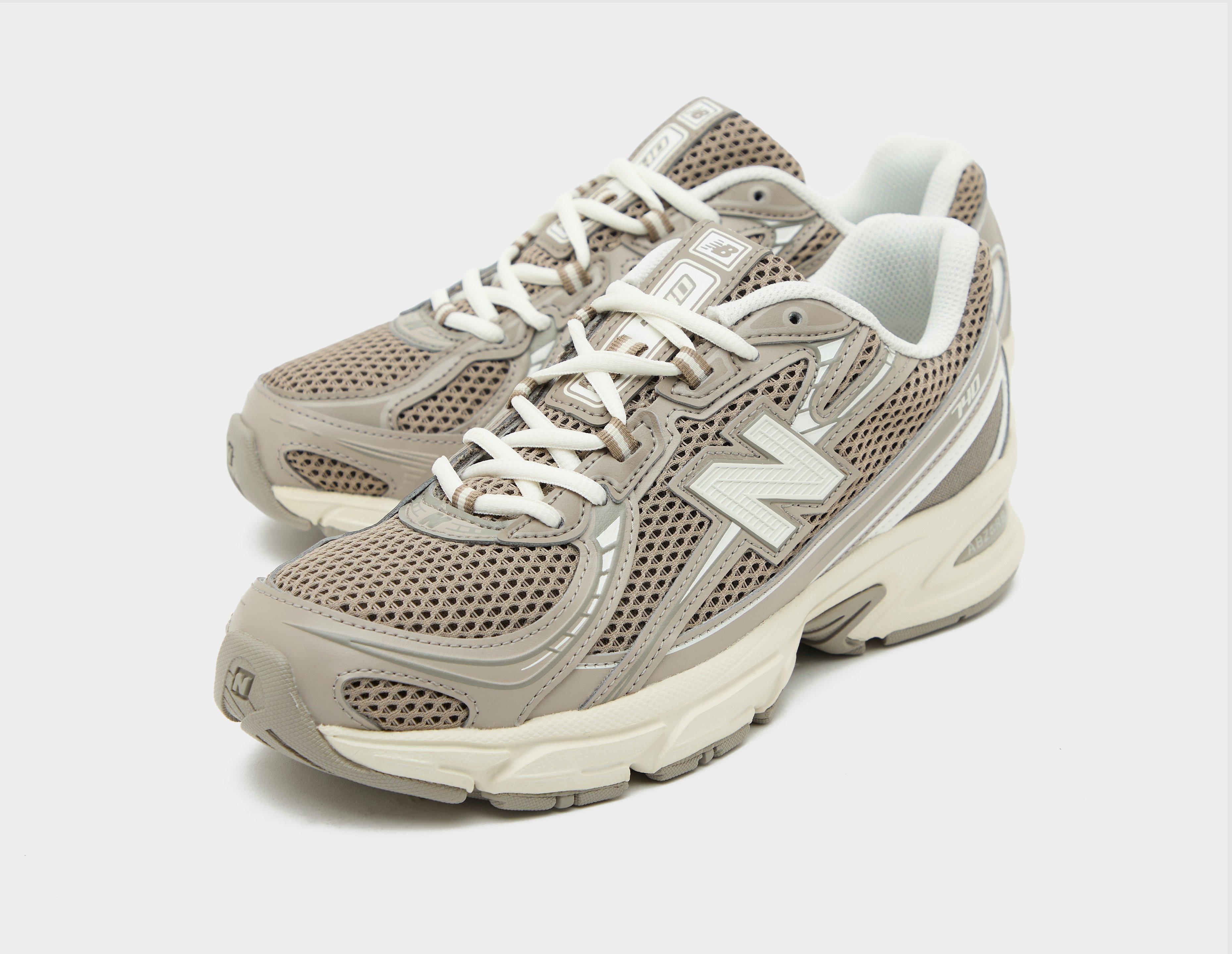New Balance 740 Women's