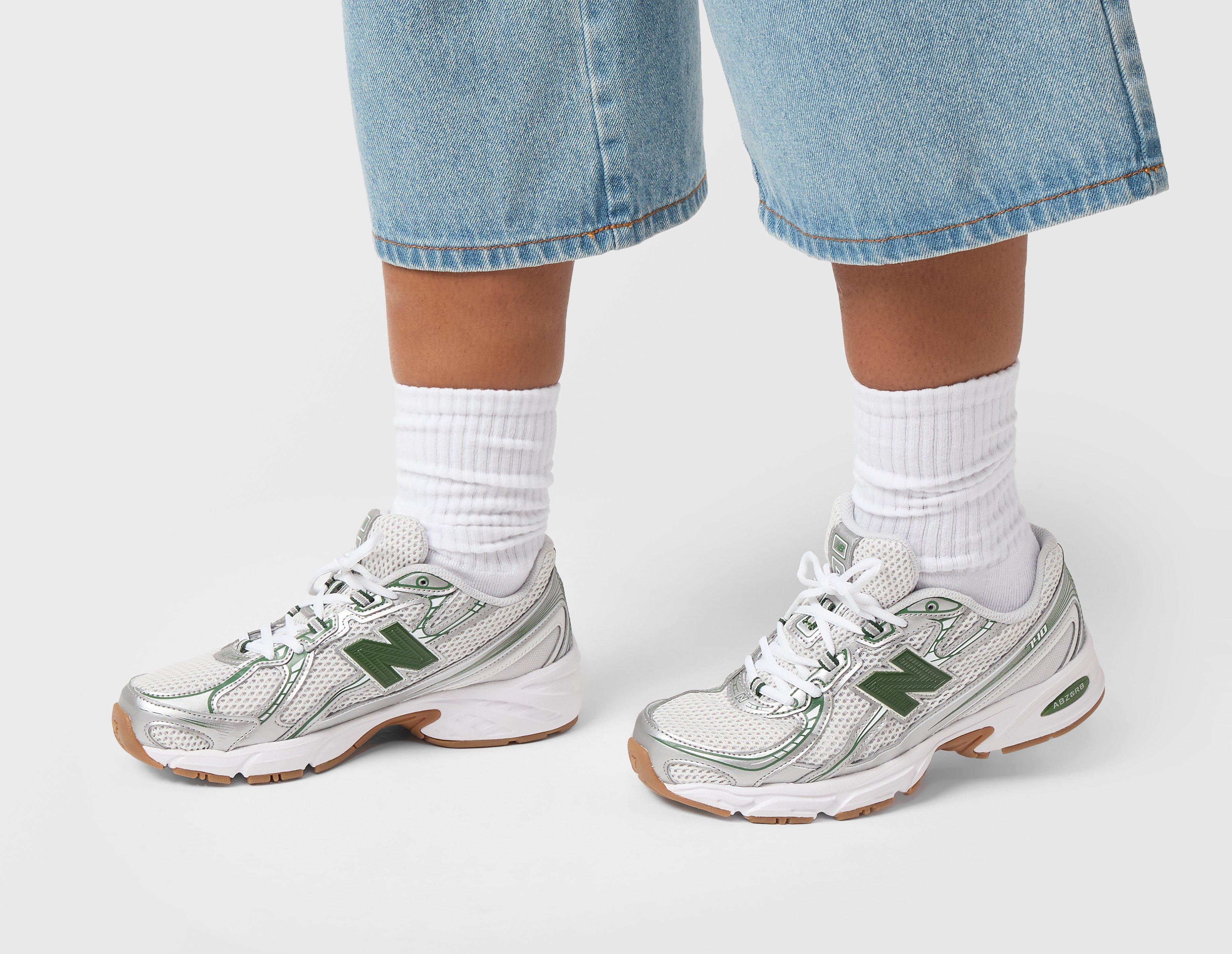 New Balance 740 Women's