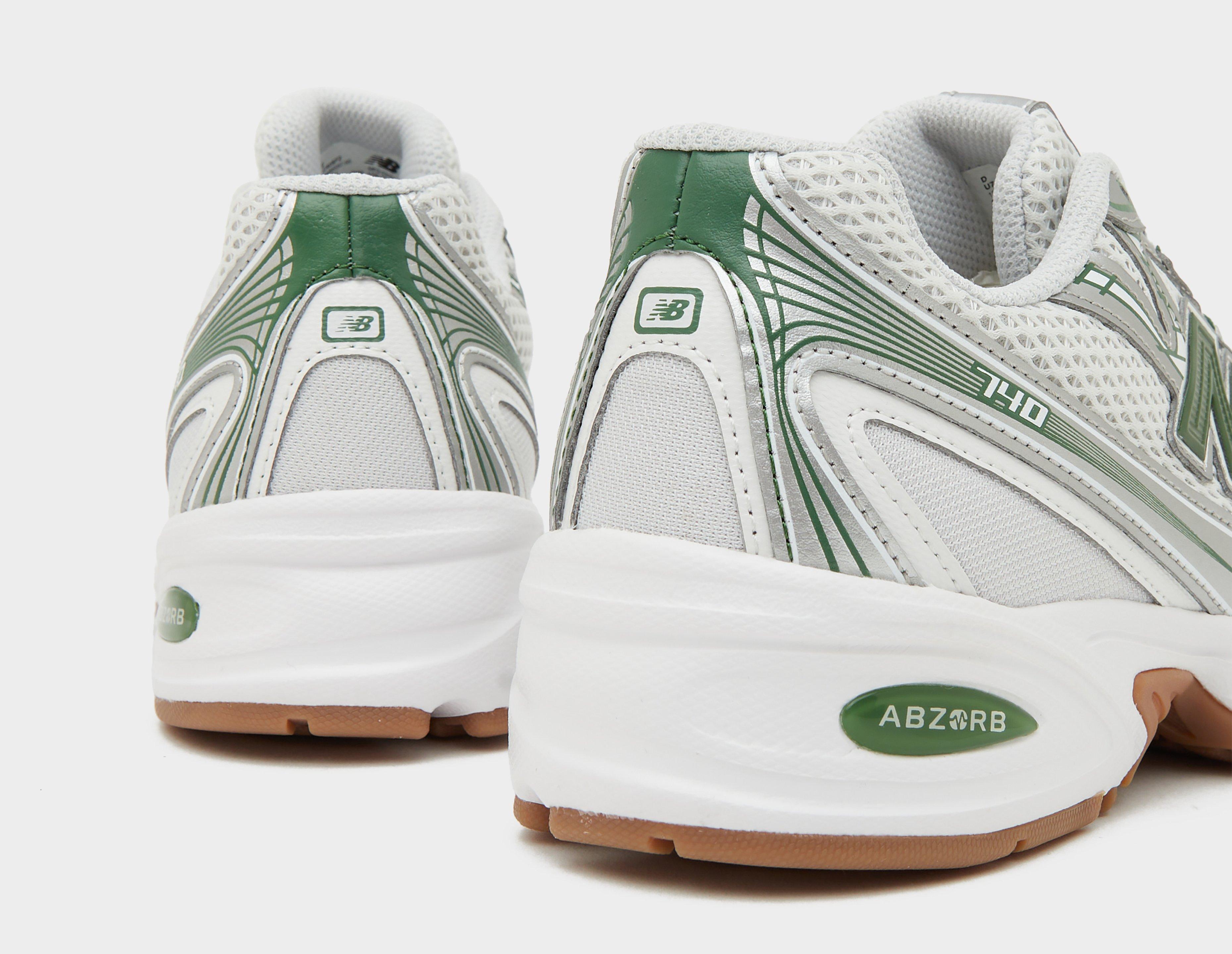 New Balance 740 Women's