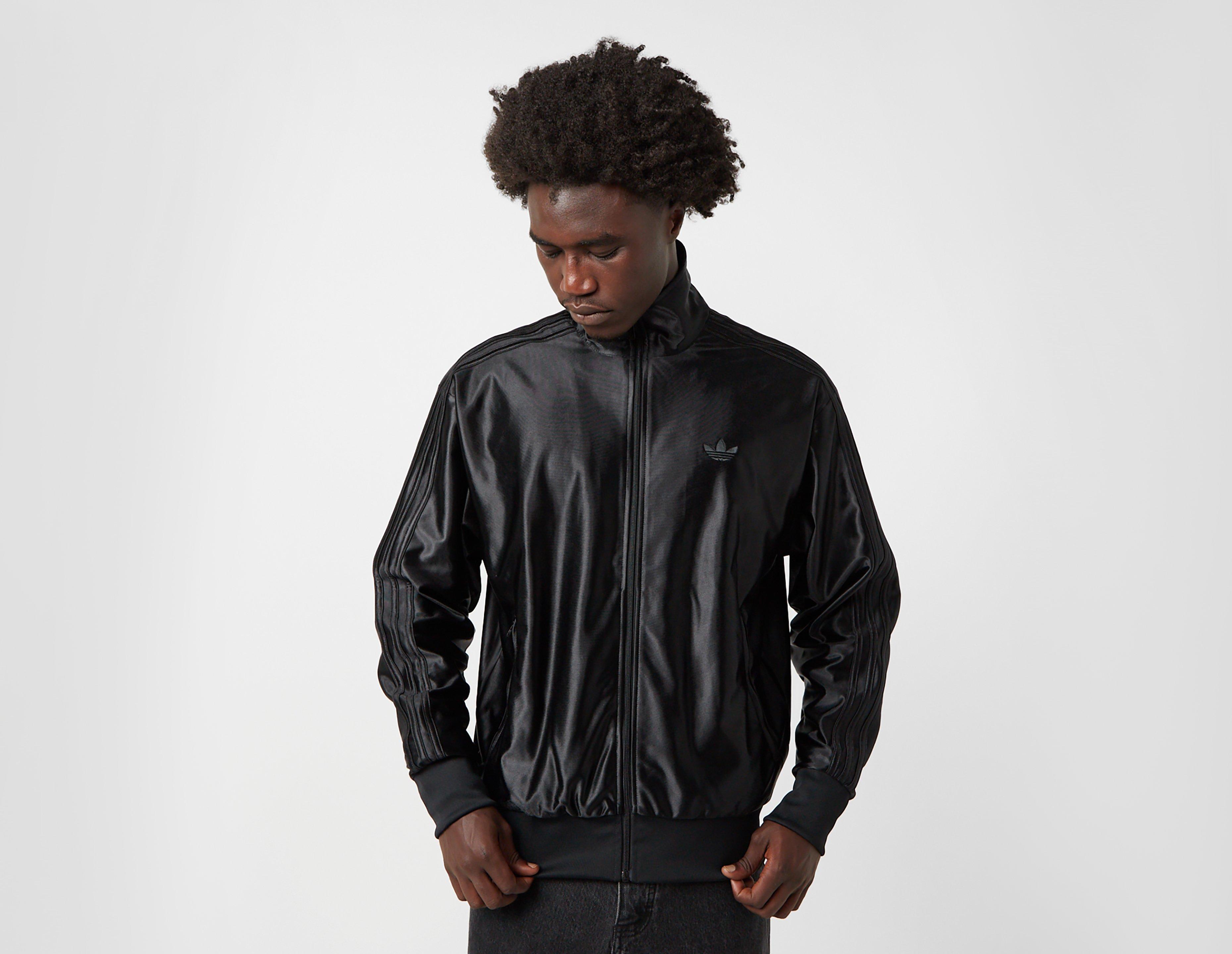 Vlada? adidas originals contrast stitch shorts navy Black adidas