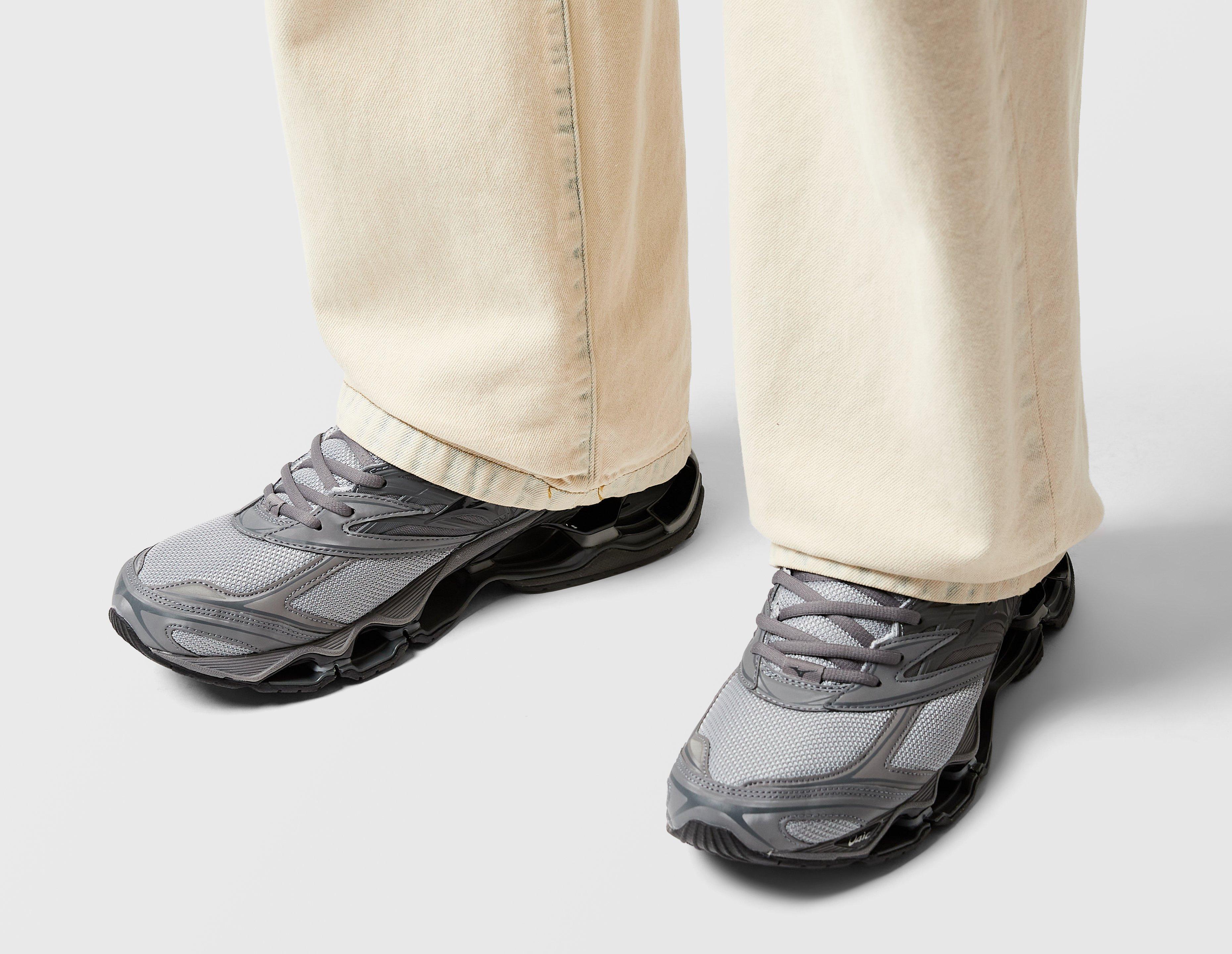 Mizuno Wave Prophecy LS