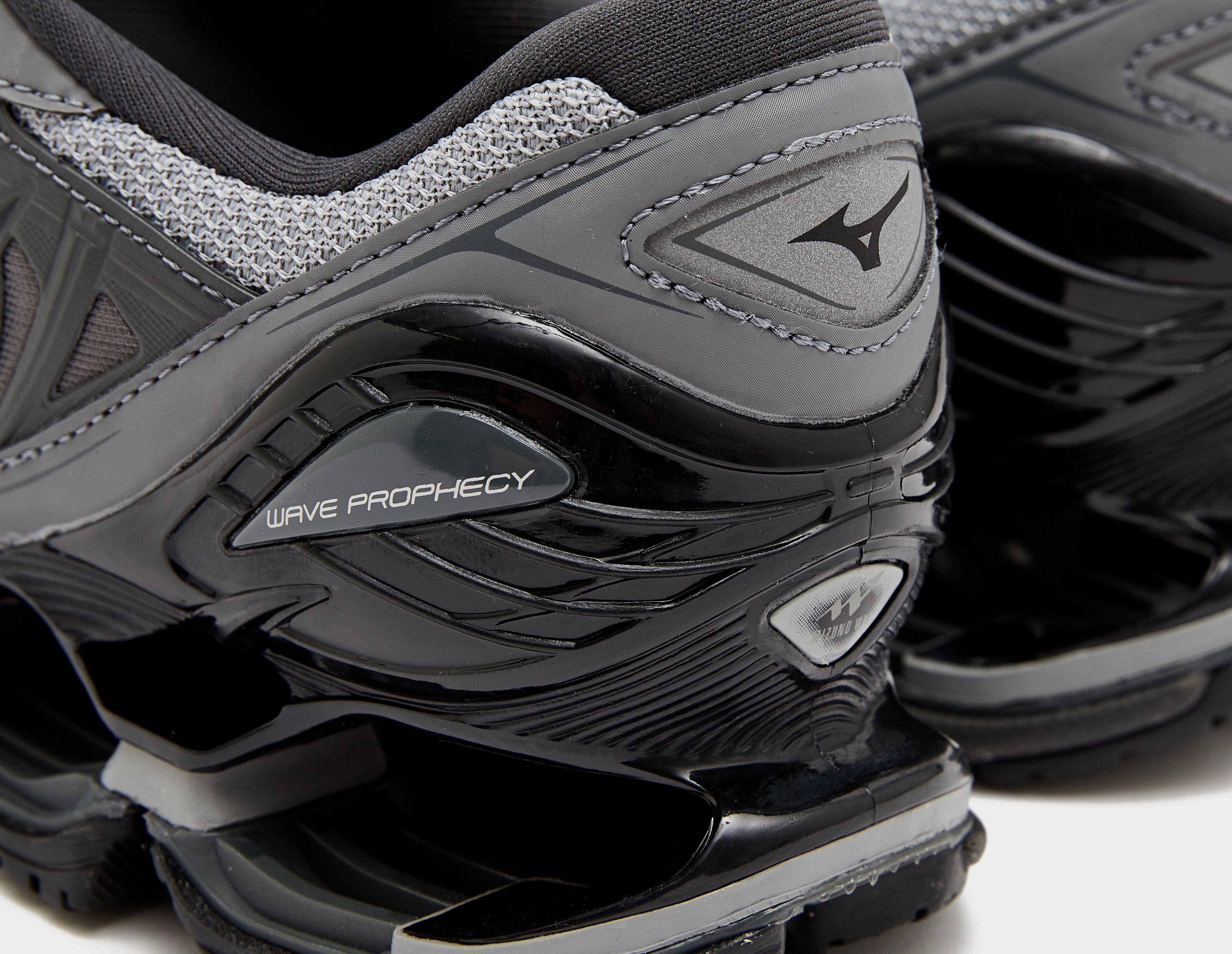 Mizuno Wave Prophecy LS