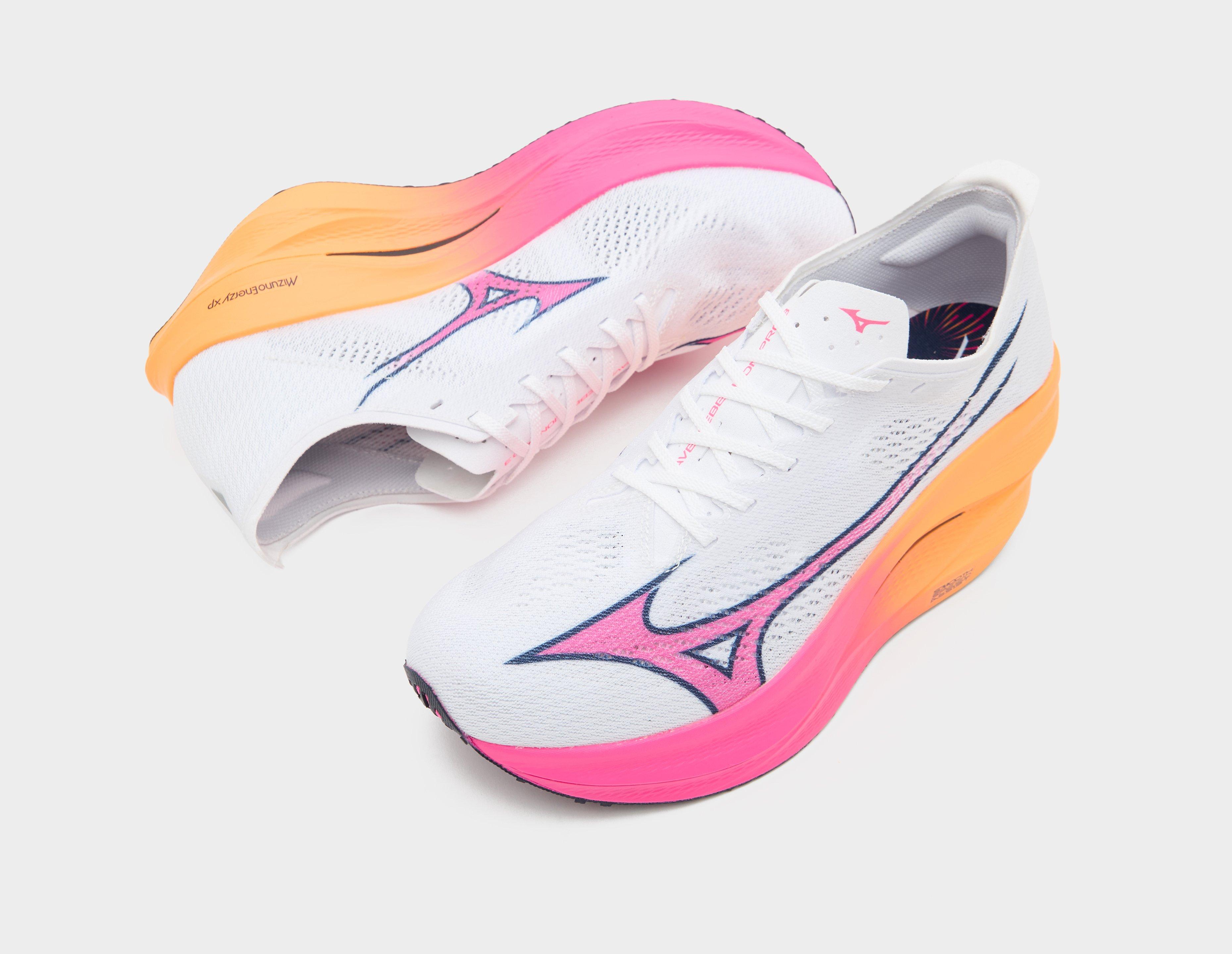 Mizuno Wave Rebellion Pro 3