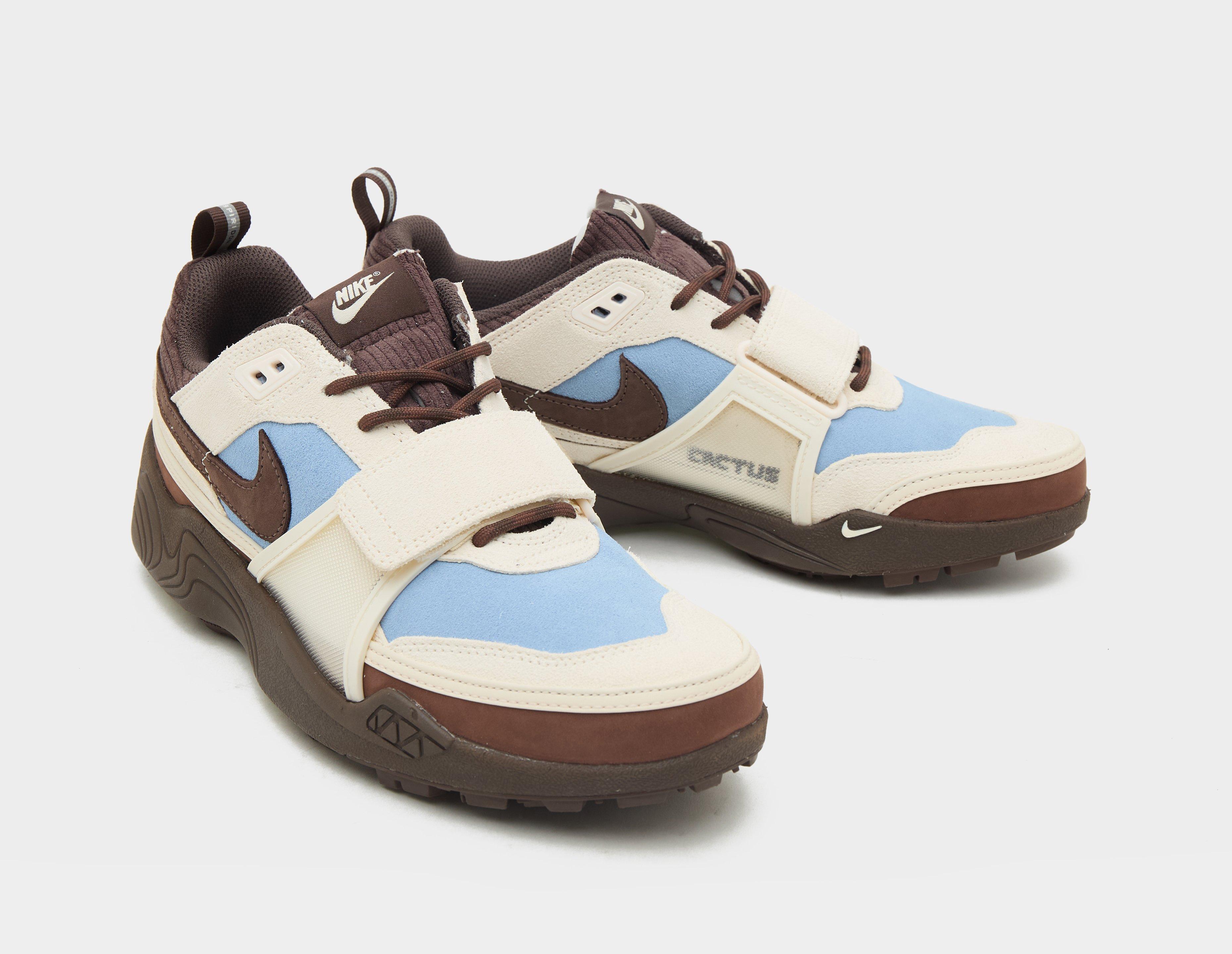 Nike x Travis Scott Zoom Field Jaxx