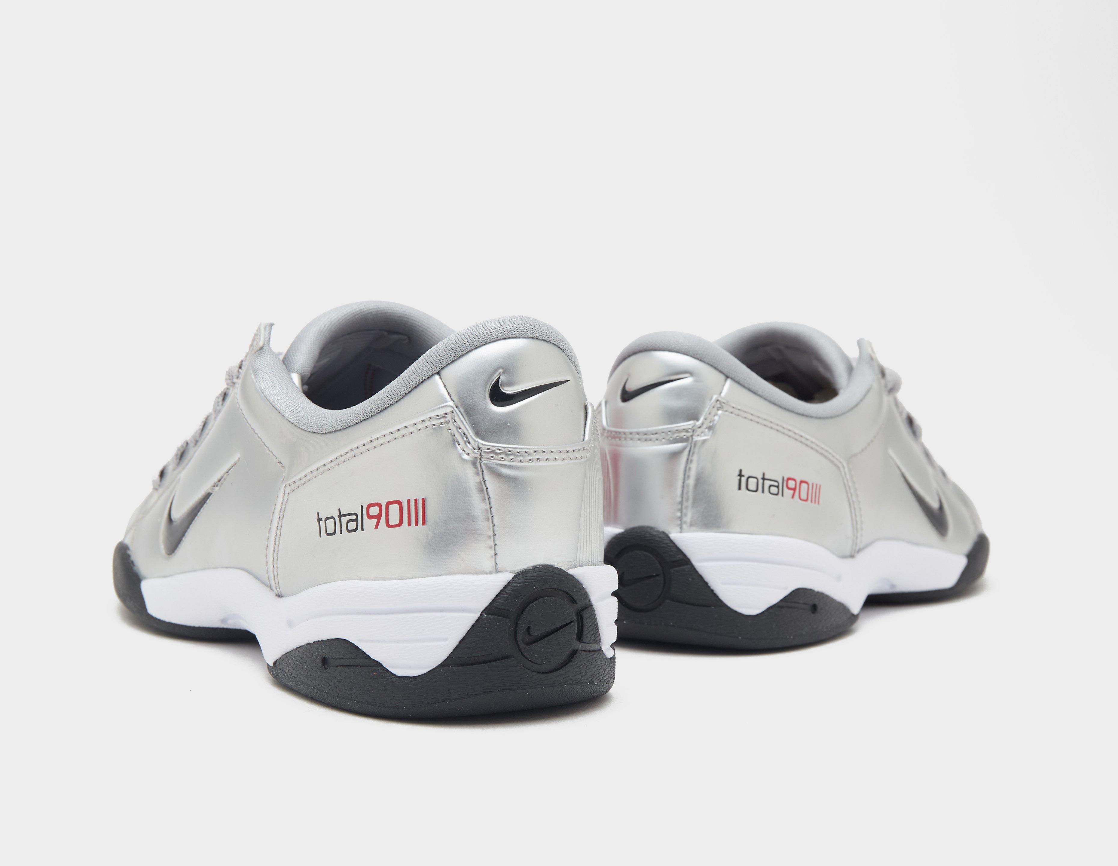 Nike Total 90