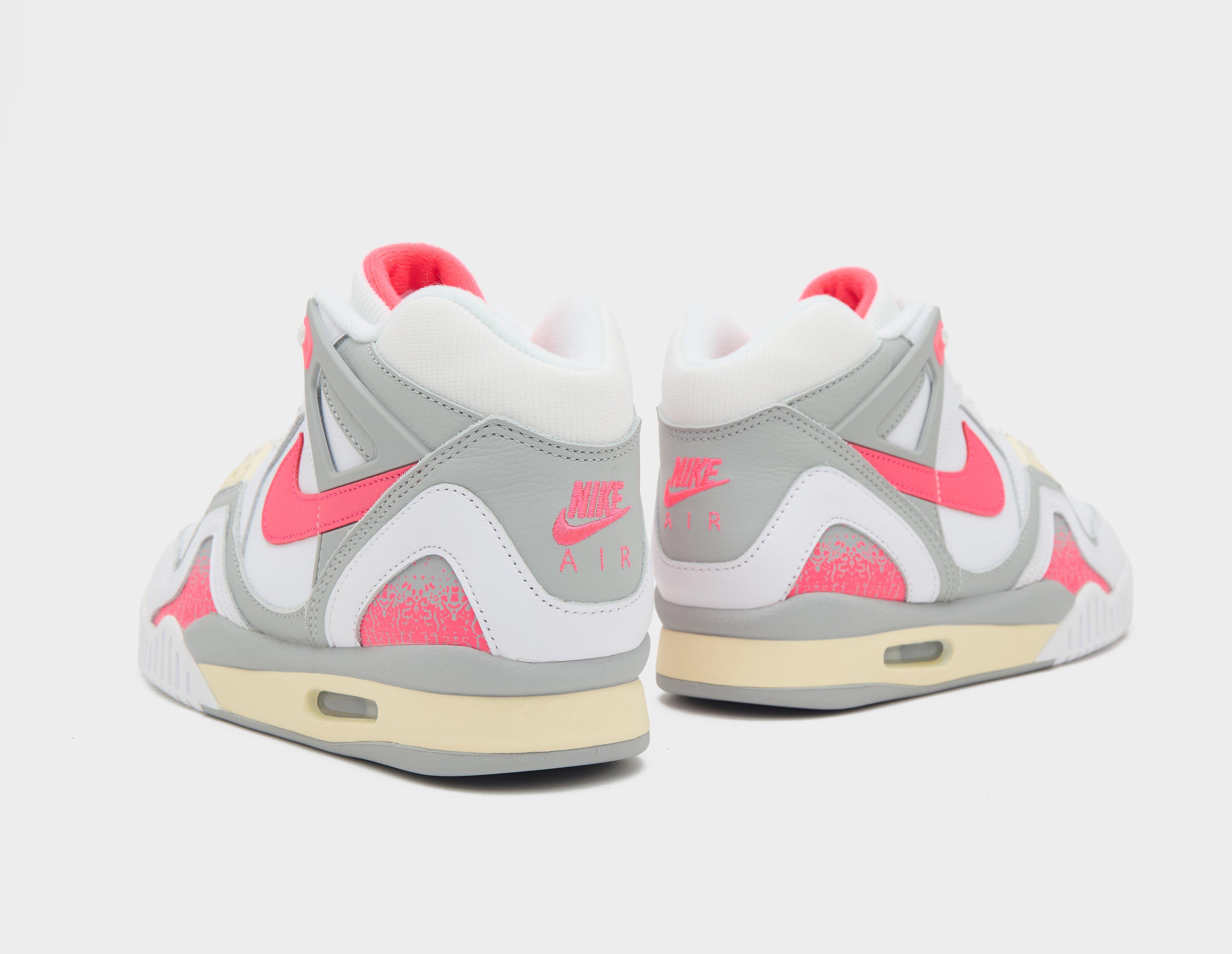 Nike Air Tech Challenge 2