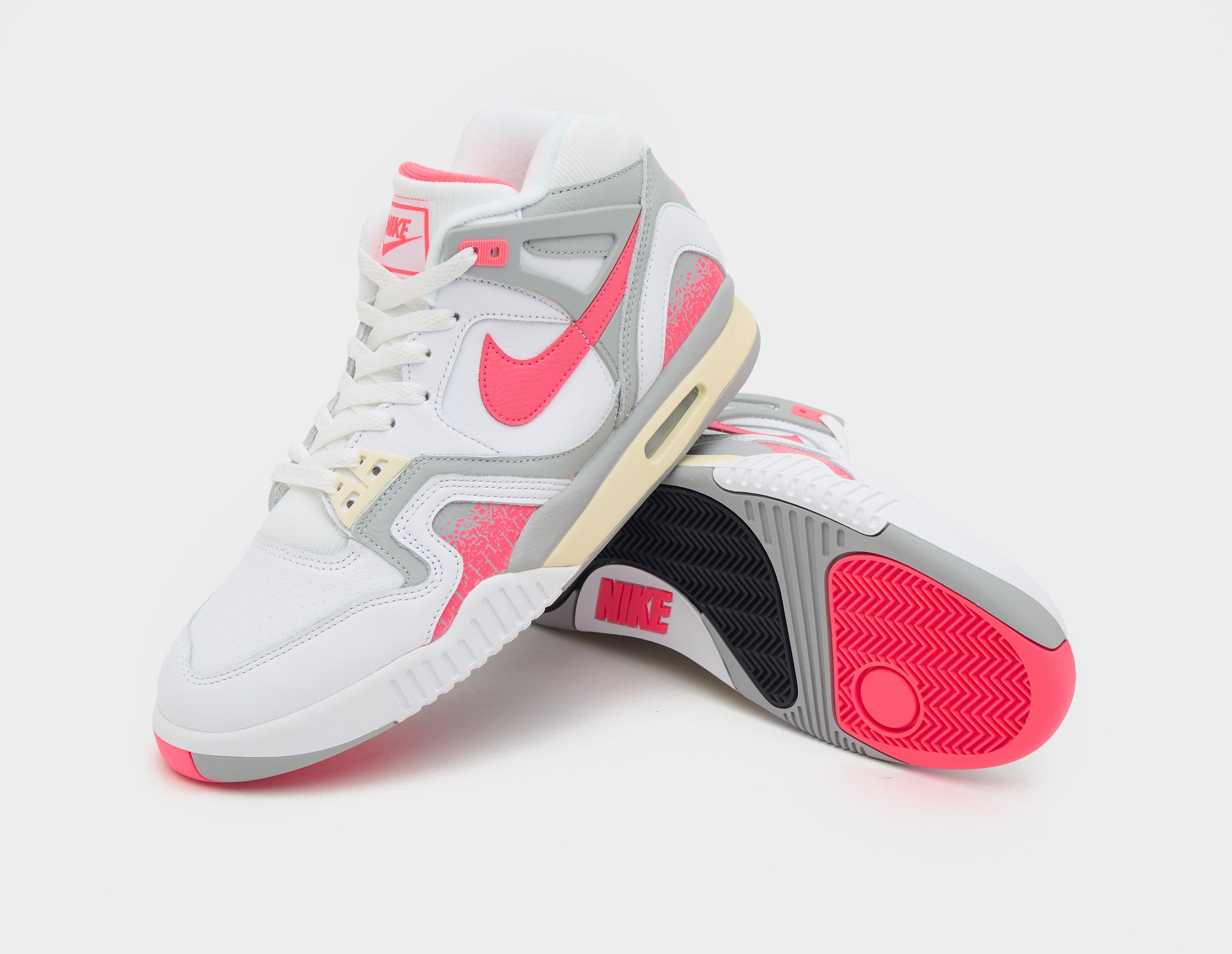 Nike Air Tech Challenge 2