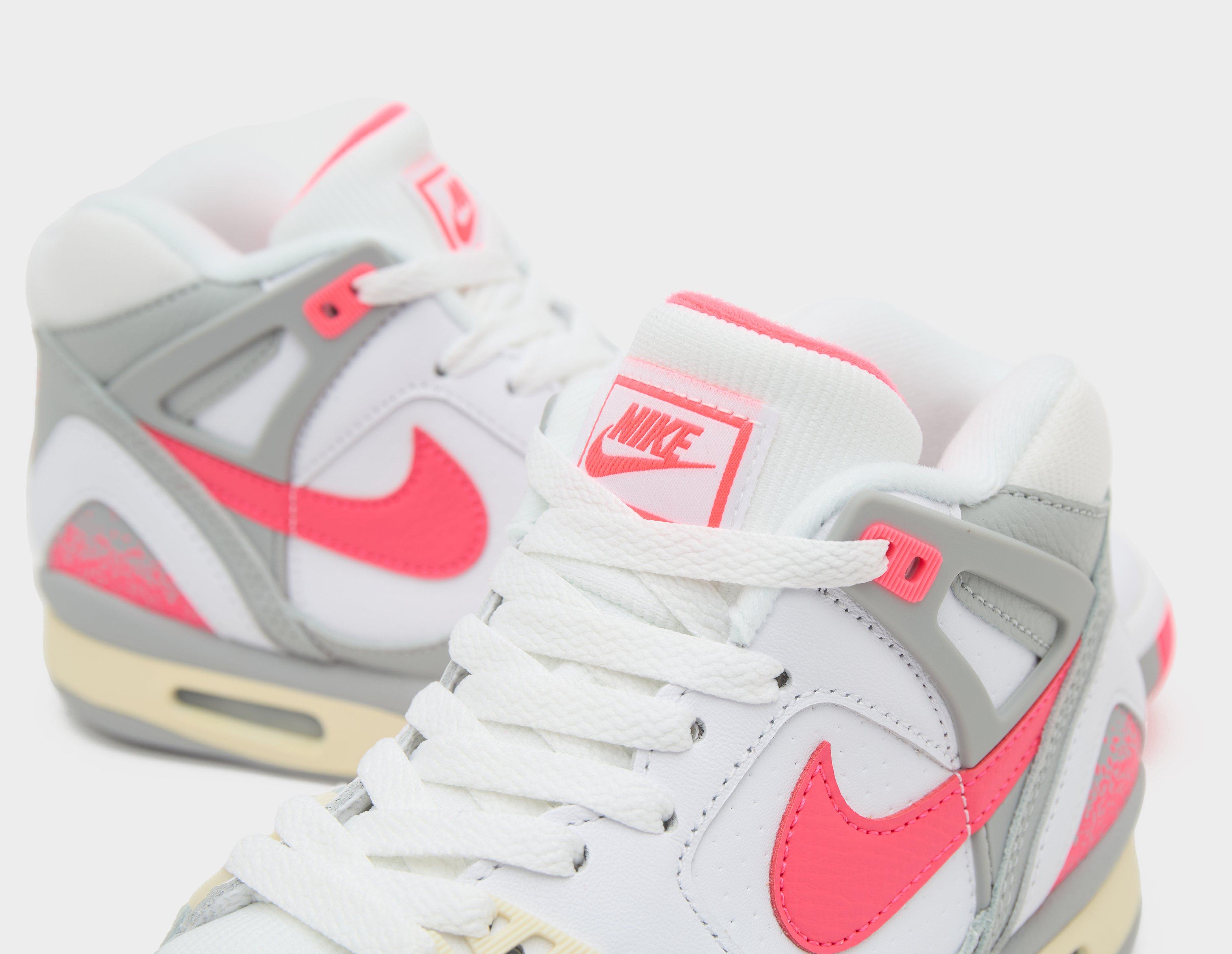 Nike Air Tech Challenge 2 Women's