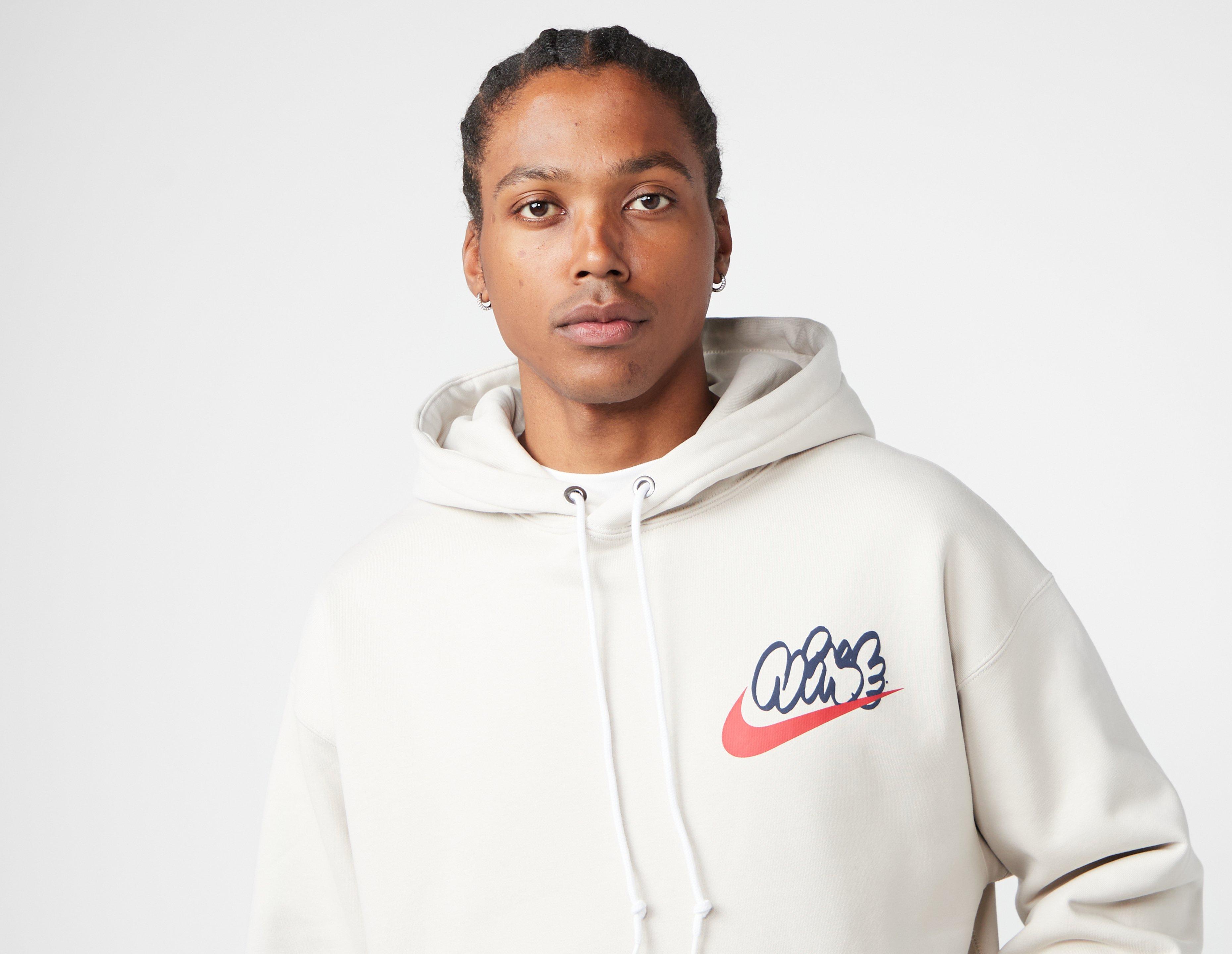 Nike Solo Swoosh Graphic Hoodie