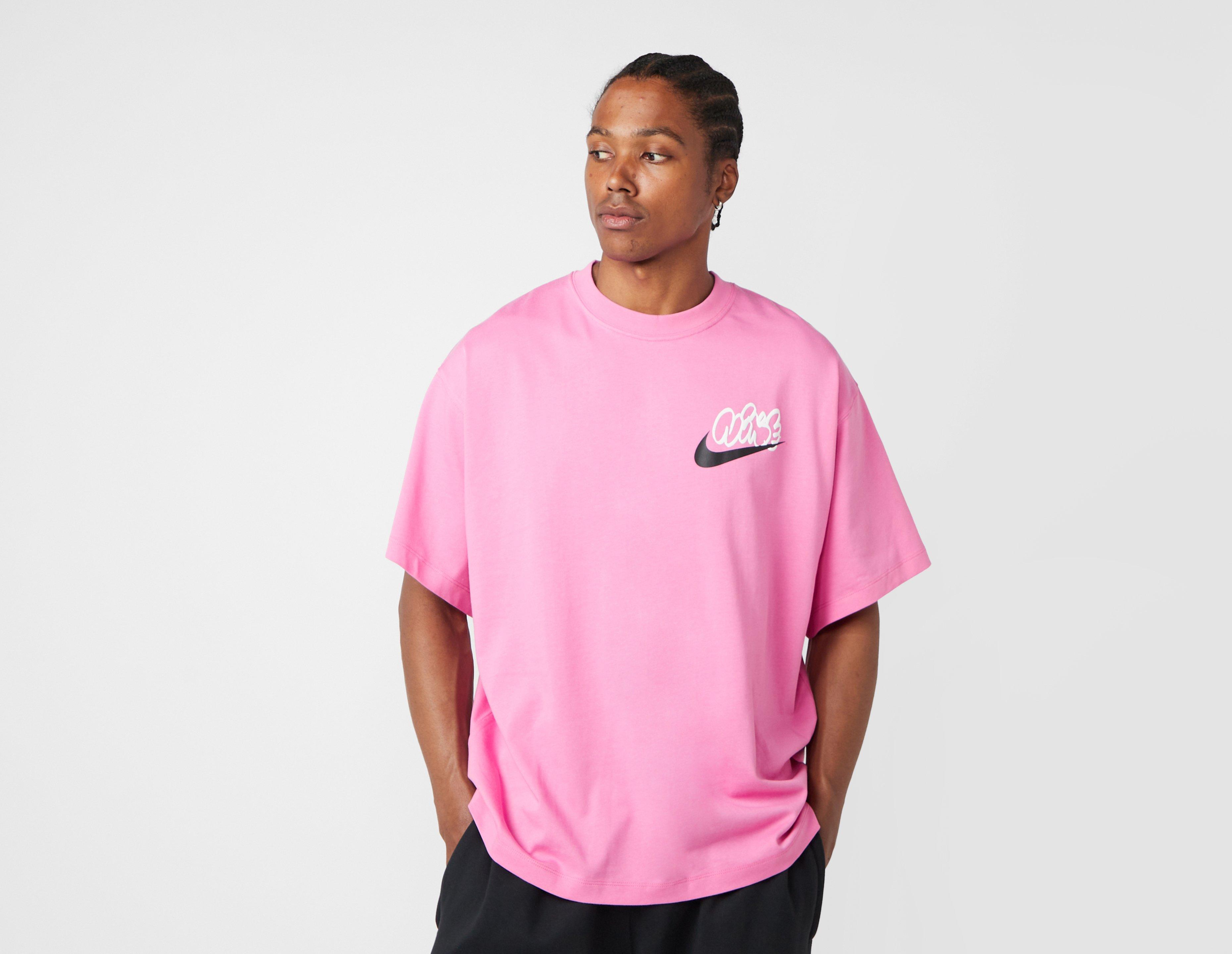 Nike Solo Swoosh Graphic T-Shirt
