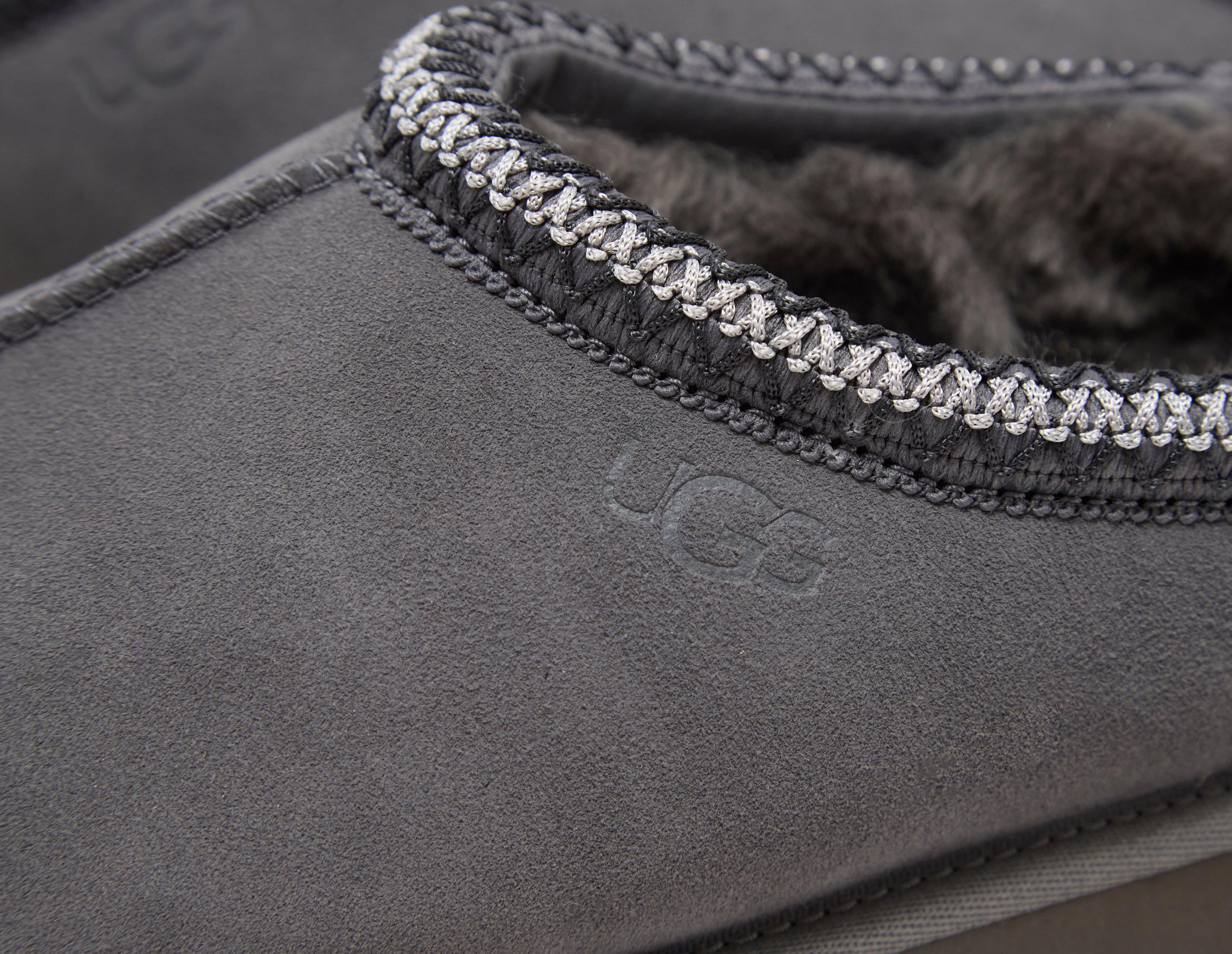 UGG Tasman