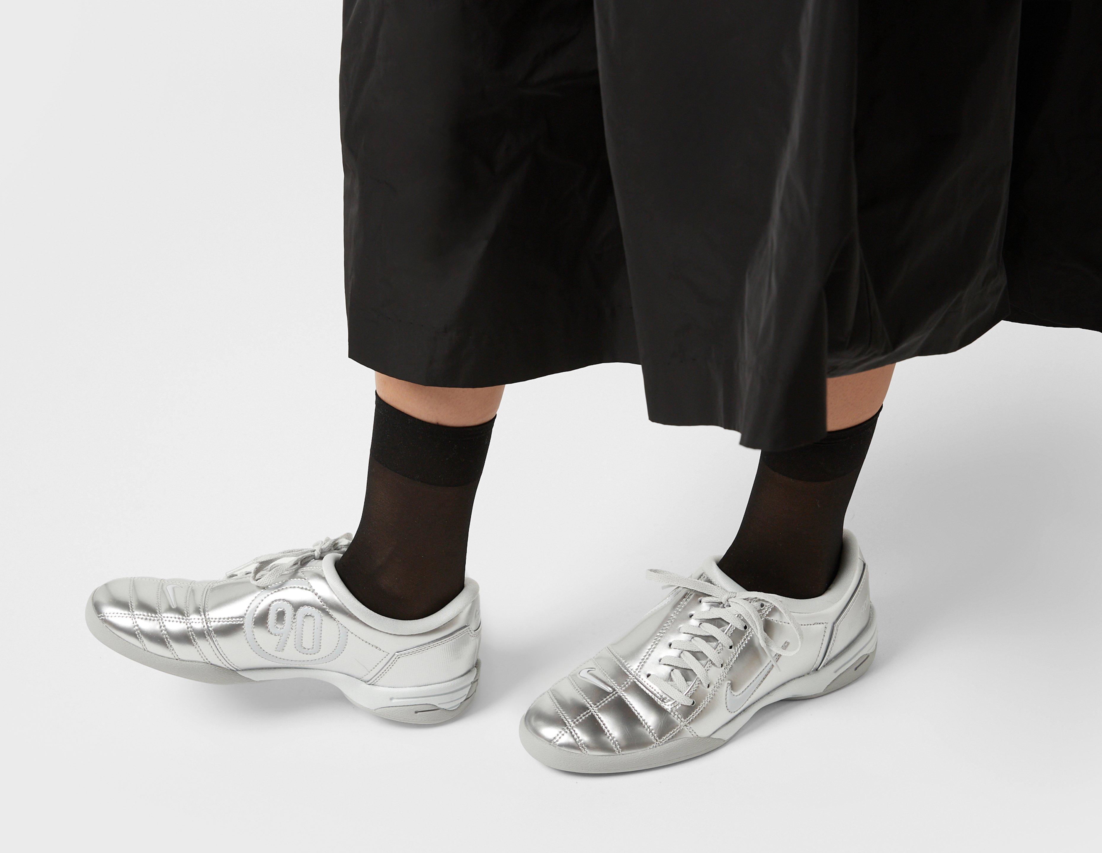 Nike Total 90 Women's