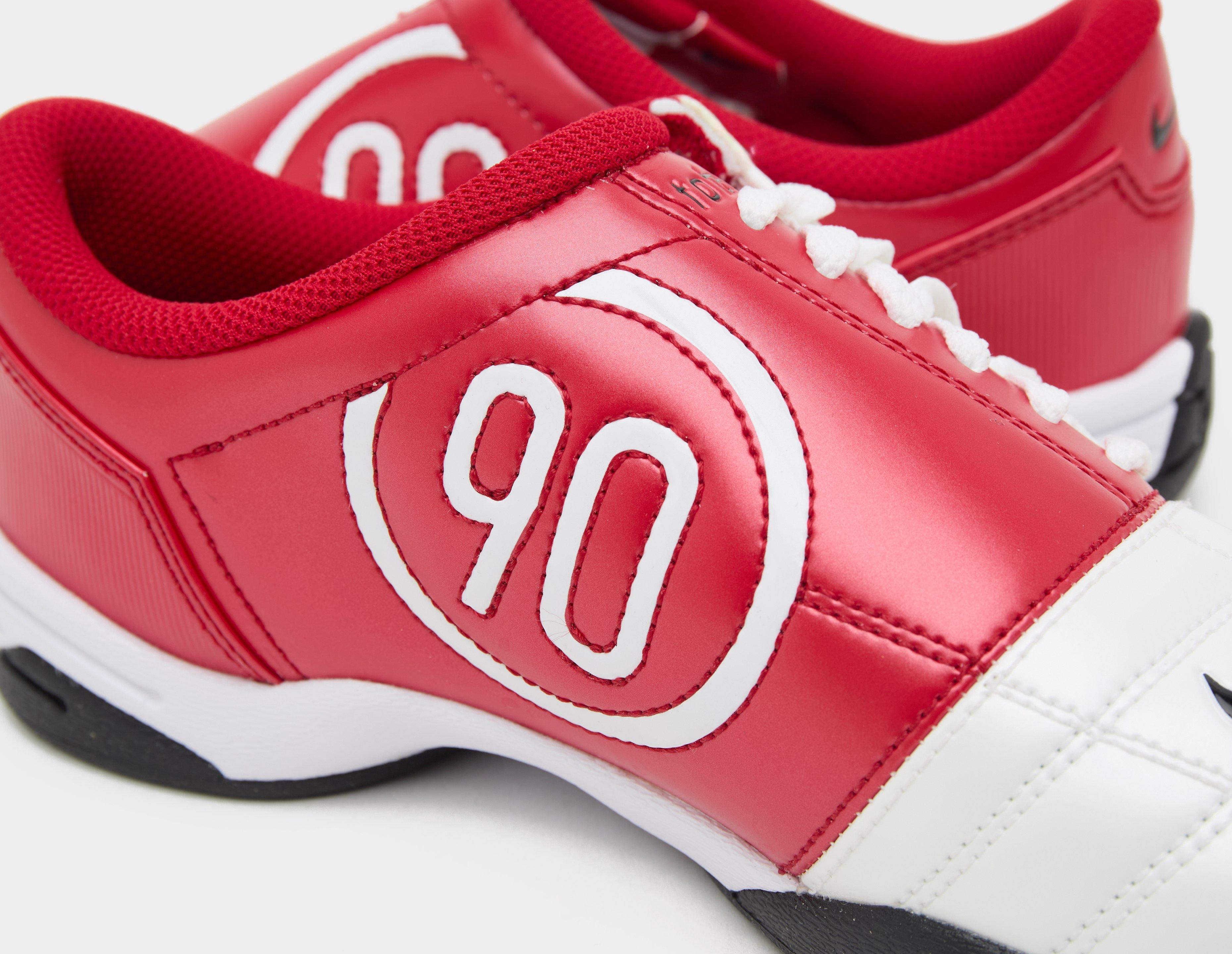 Nike Total 90 Women's