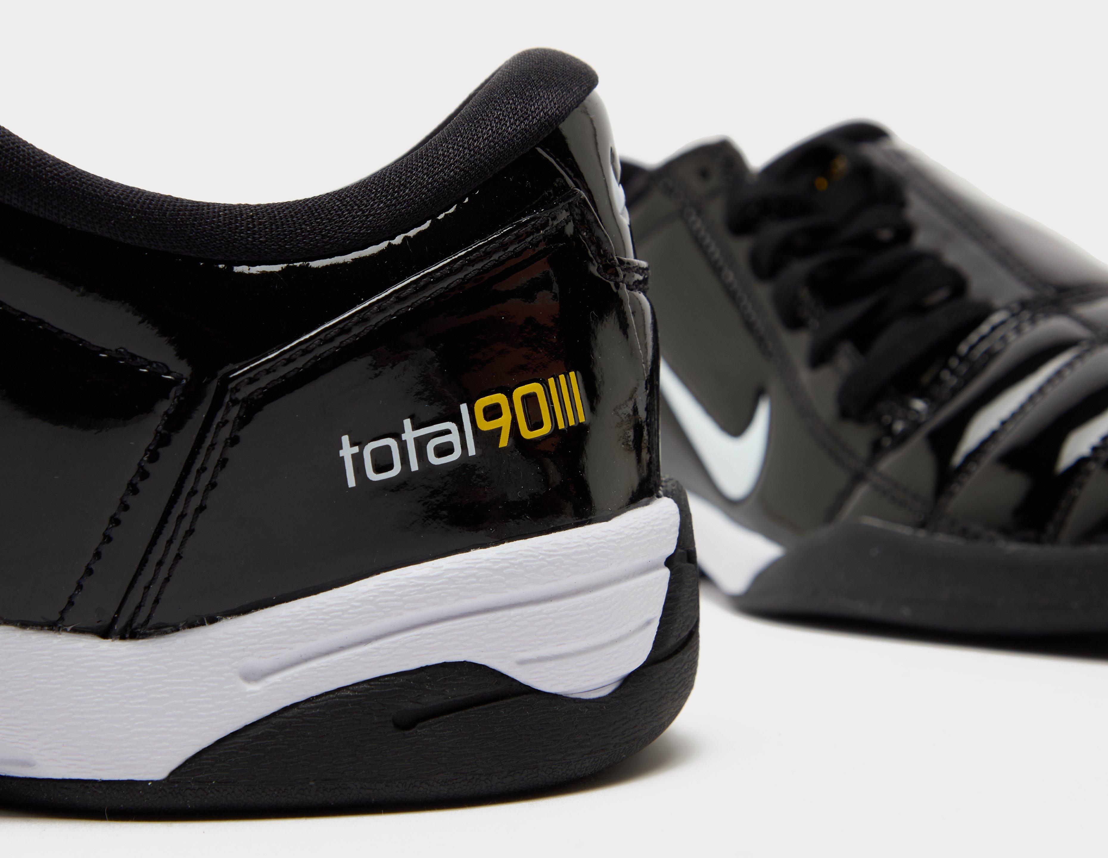 Nike Total 90 Women's