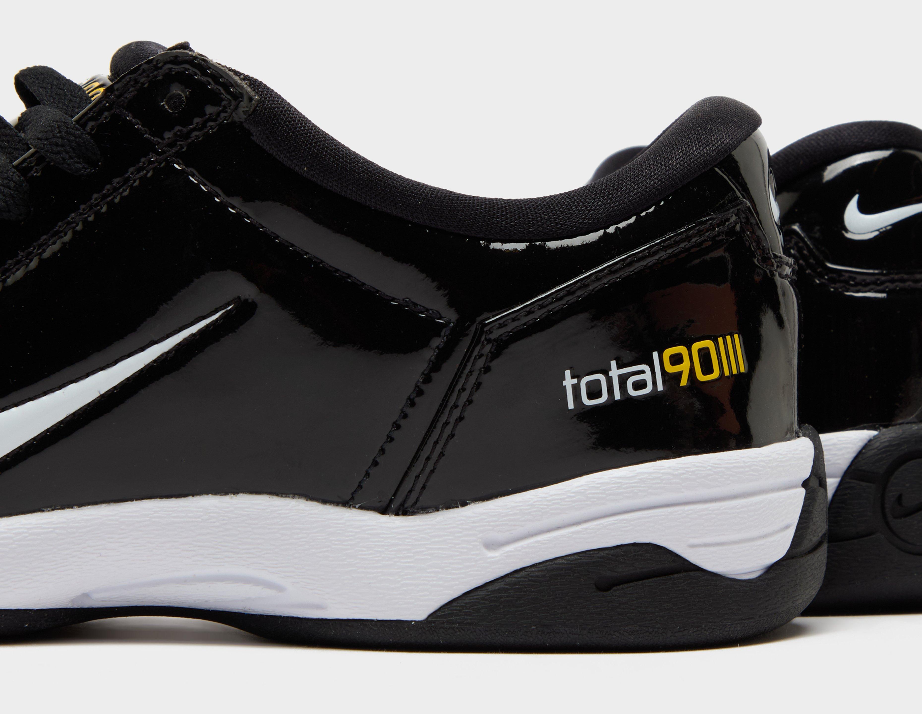 Nike Total 90 Women's