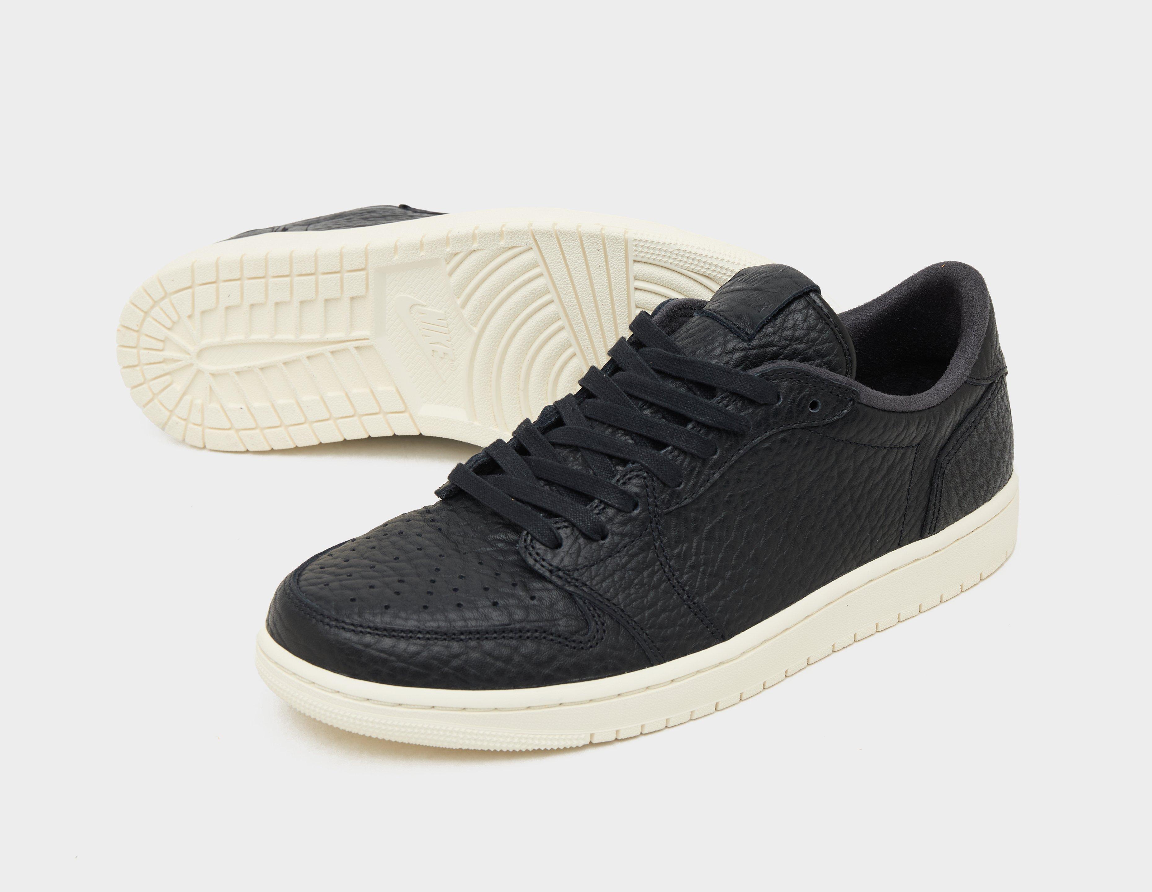 Jordan Air 1 Low 'No Swoosh'