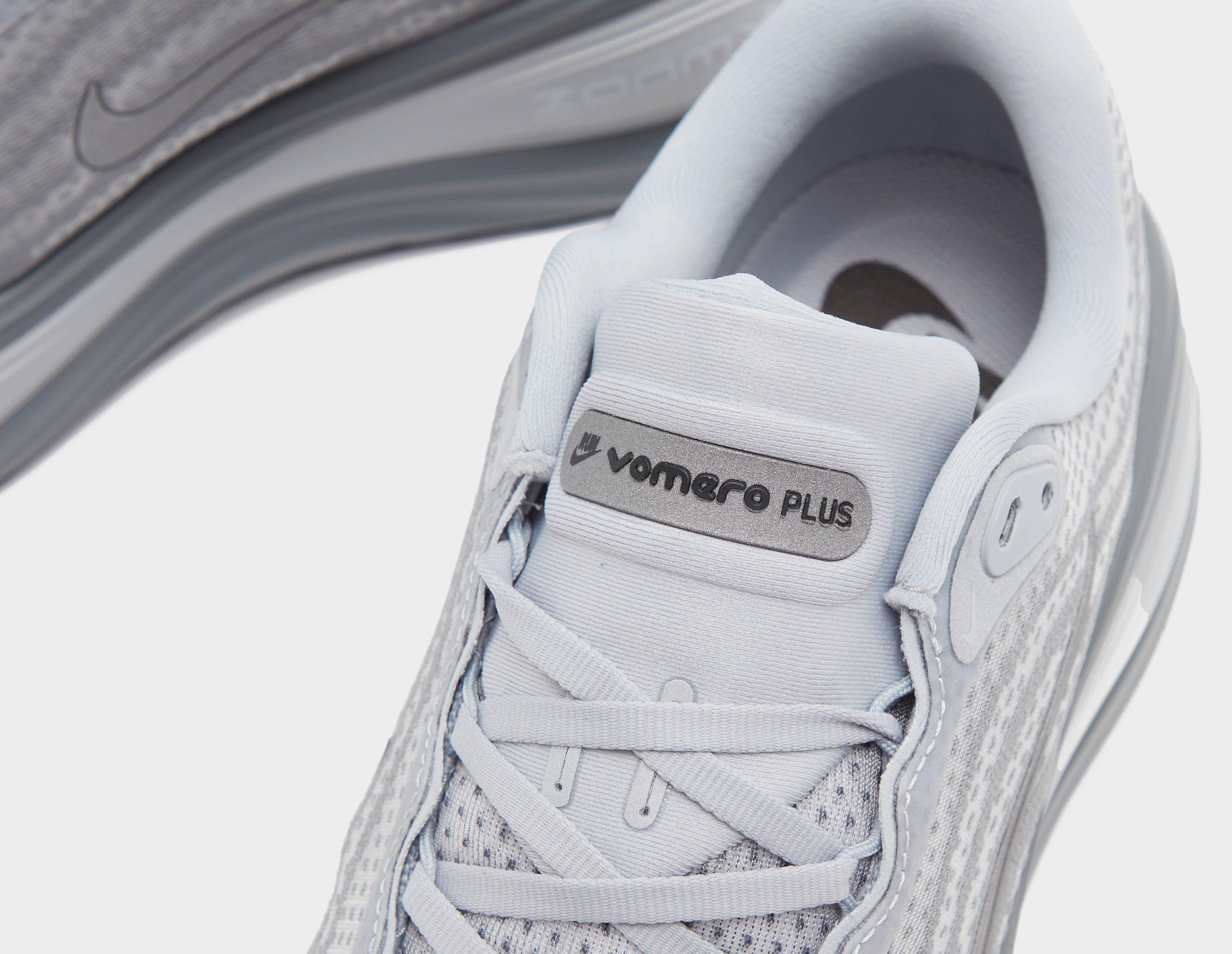 Nike Vomero Plus