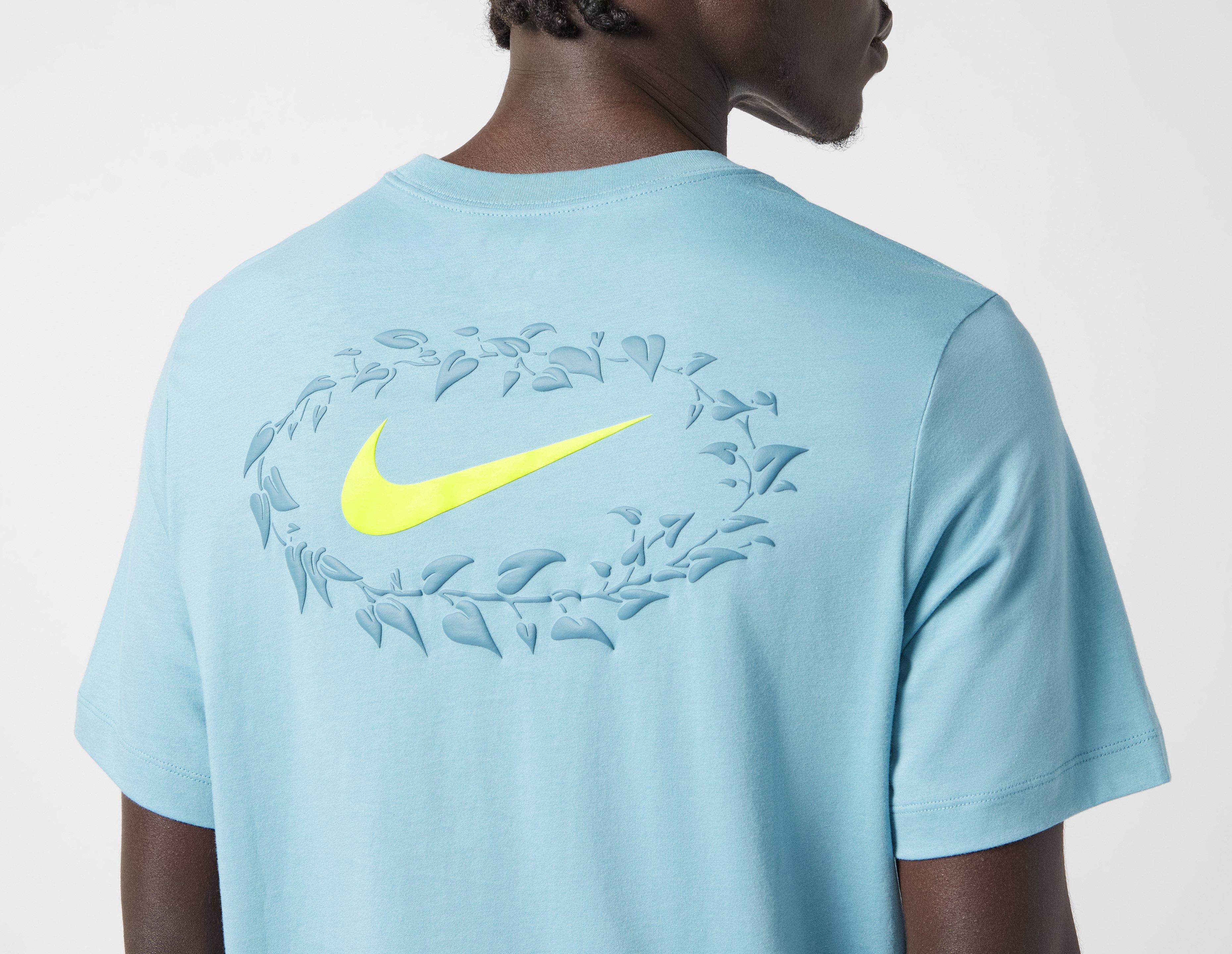 Nike Nurture T-Shirt