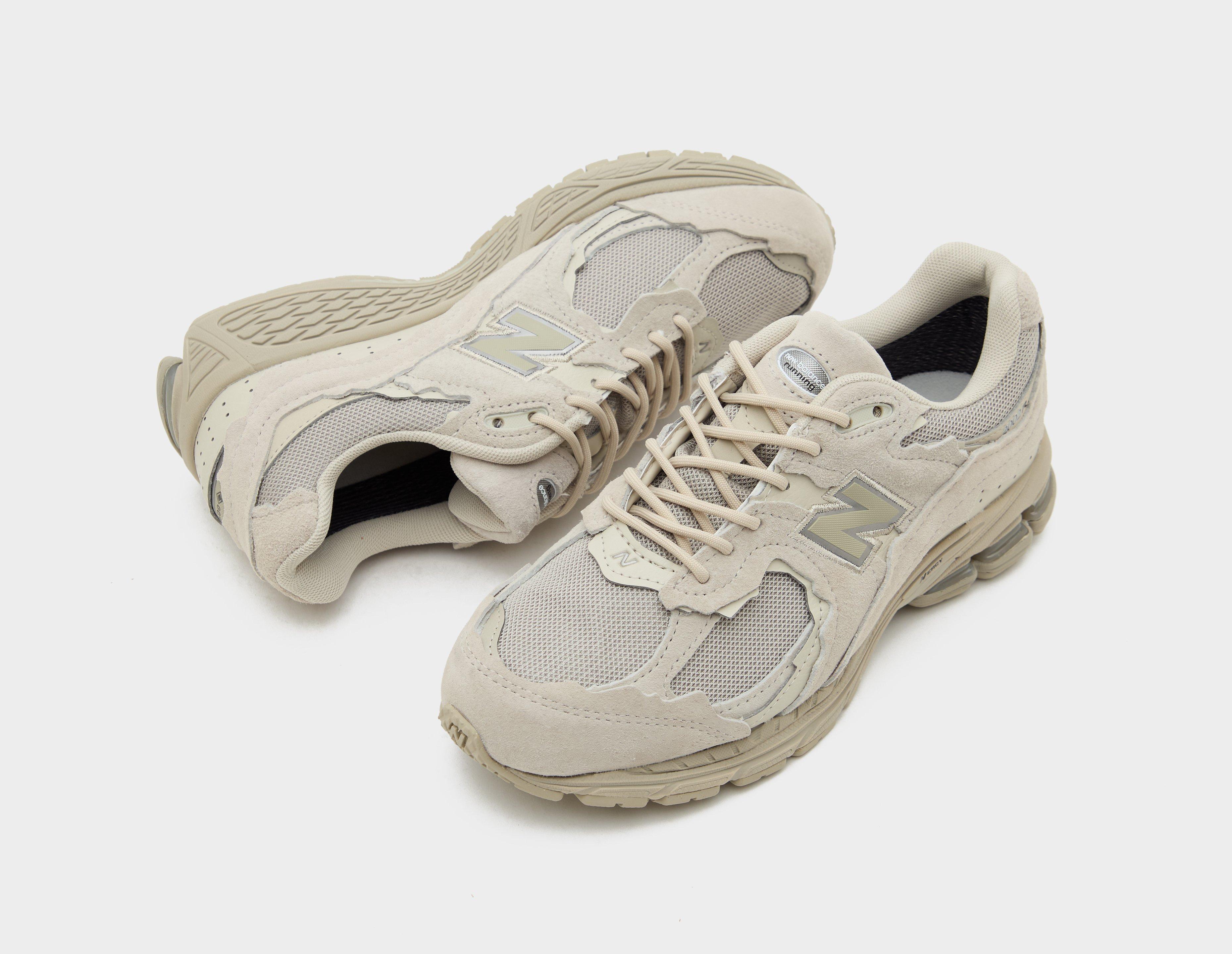 New Balance 2002DX Protection Pack GORE-TEX