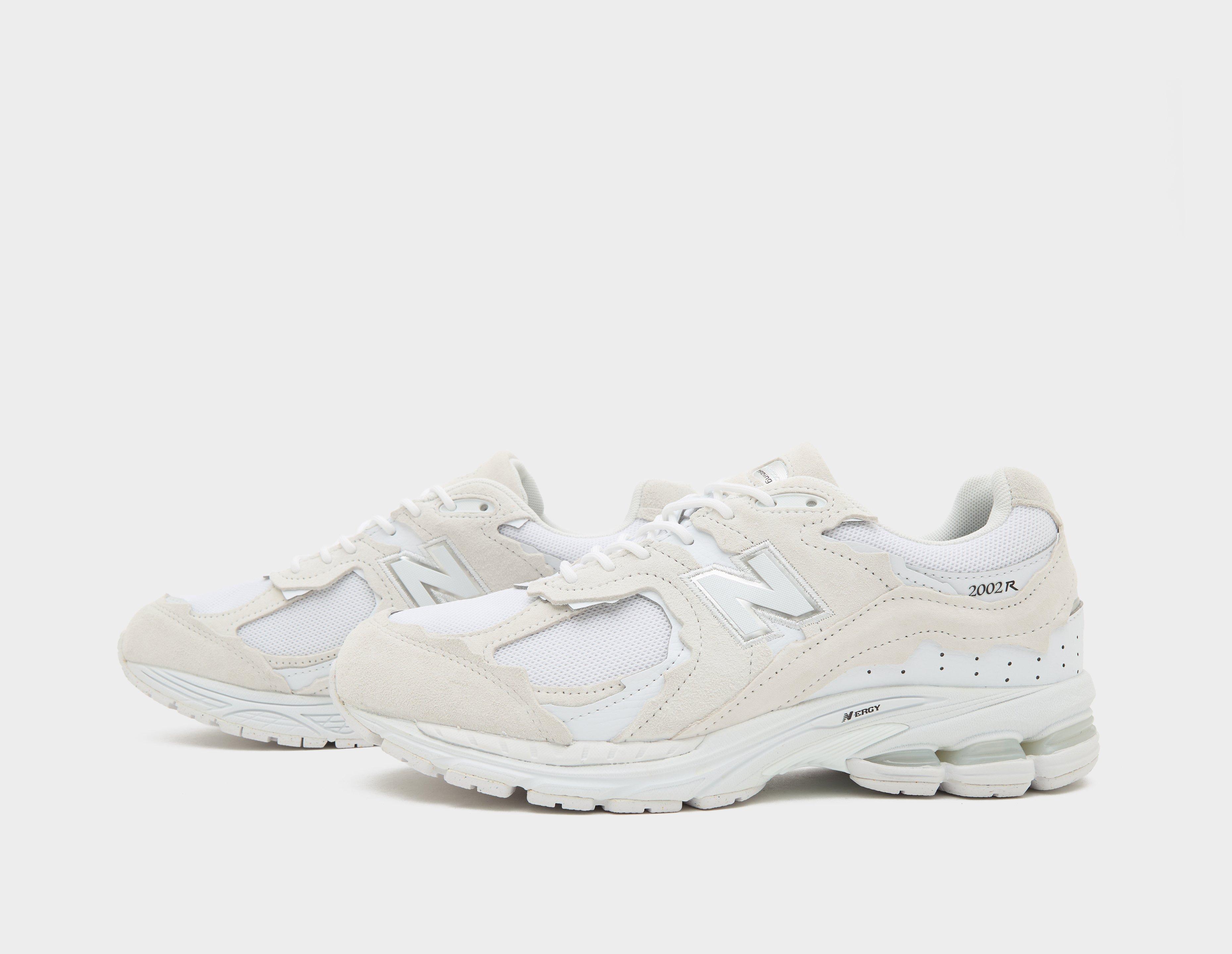 New Balance 2002DX Protection Pack GORE-TEX