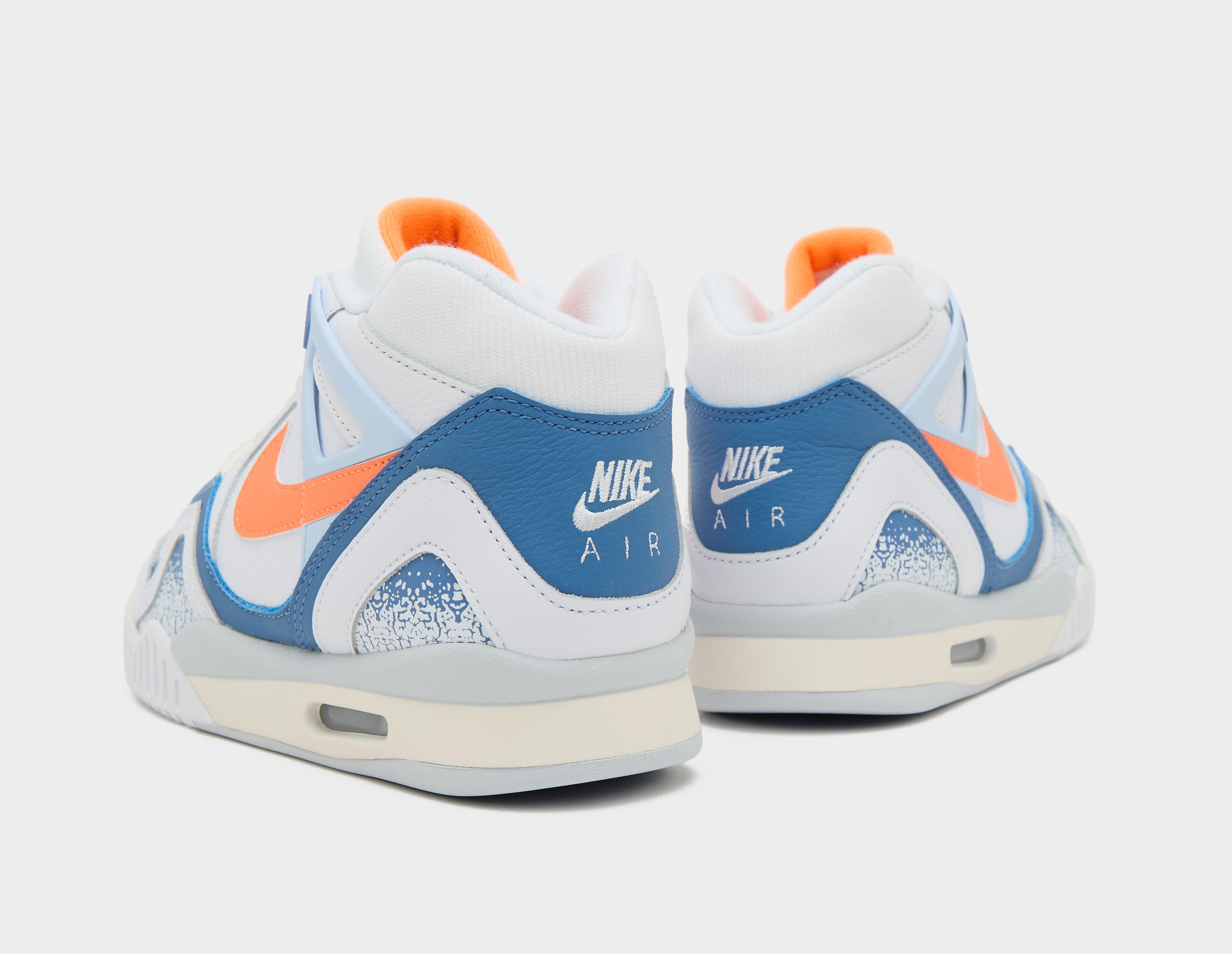 Nike Air Tech Challenge 2