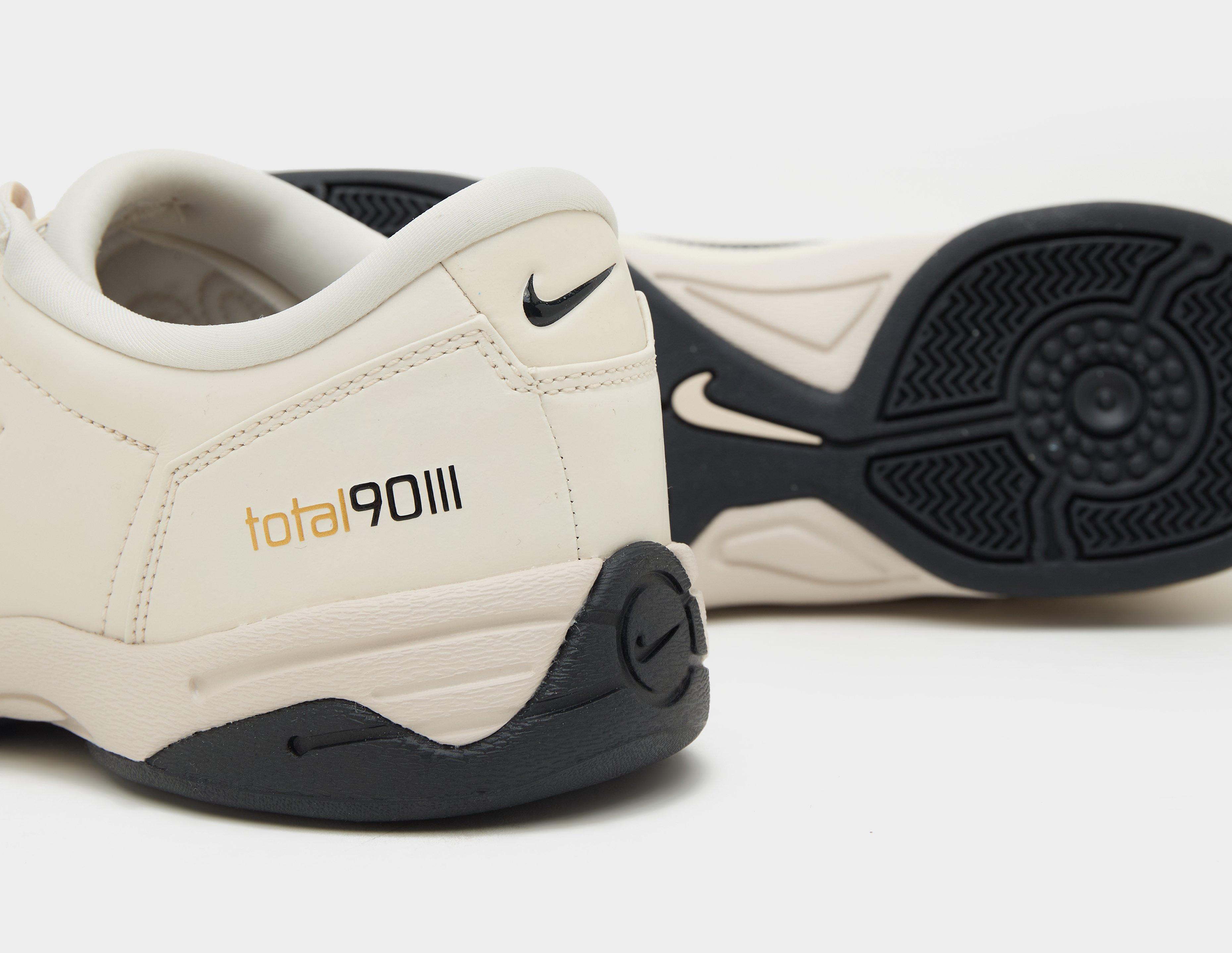 Nike Total 90