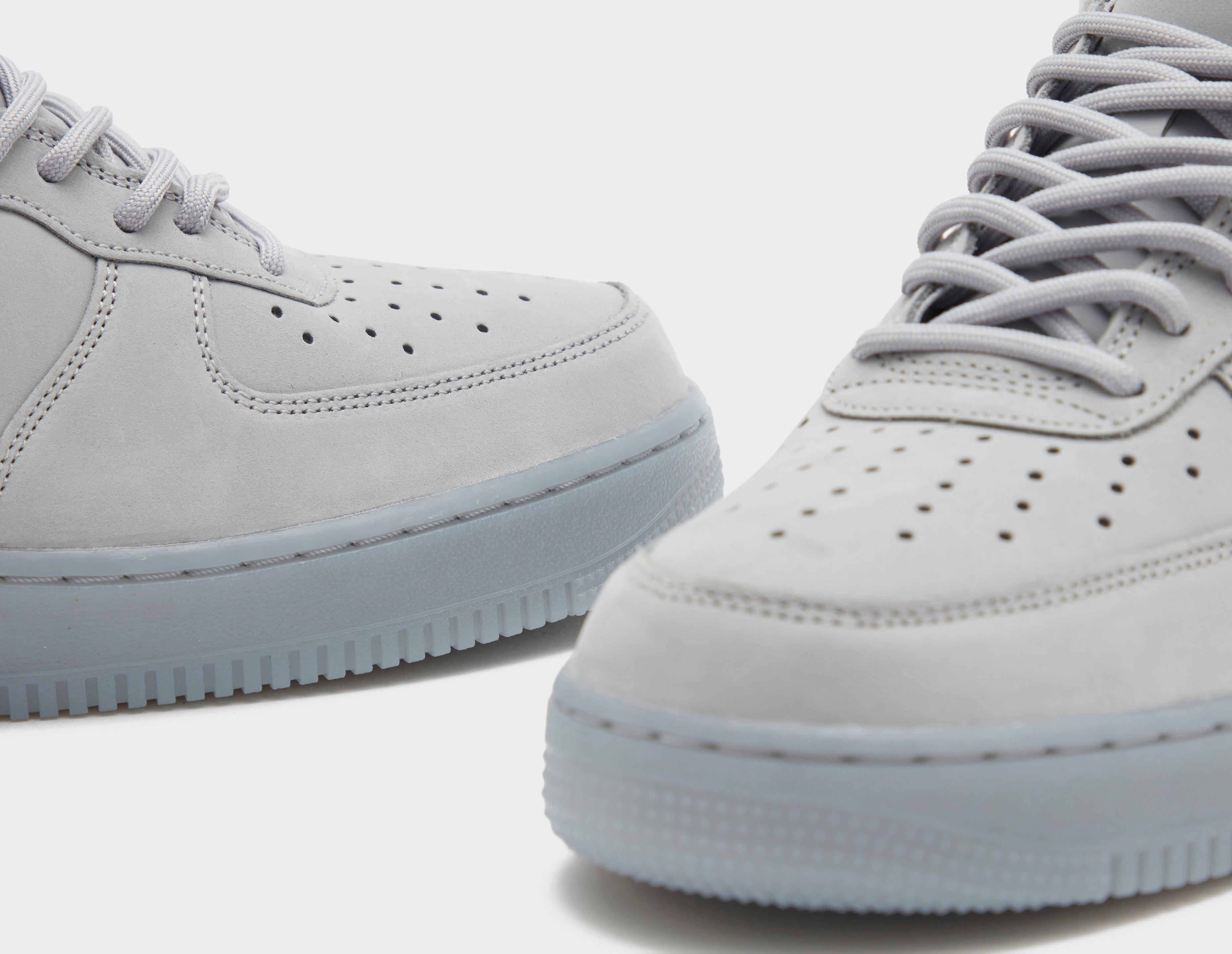 Nike Air Force 1 '07 WB