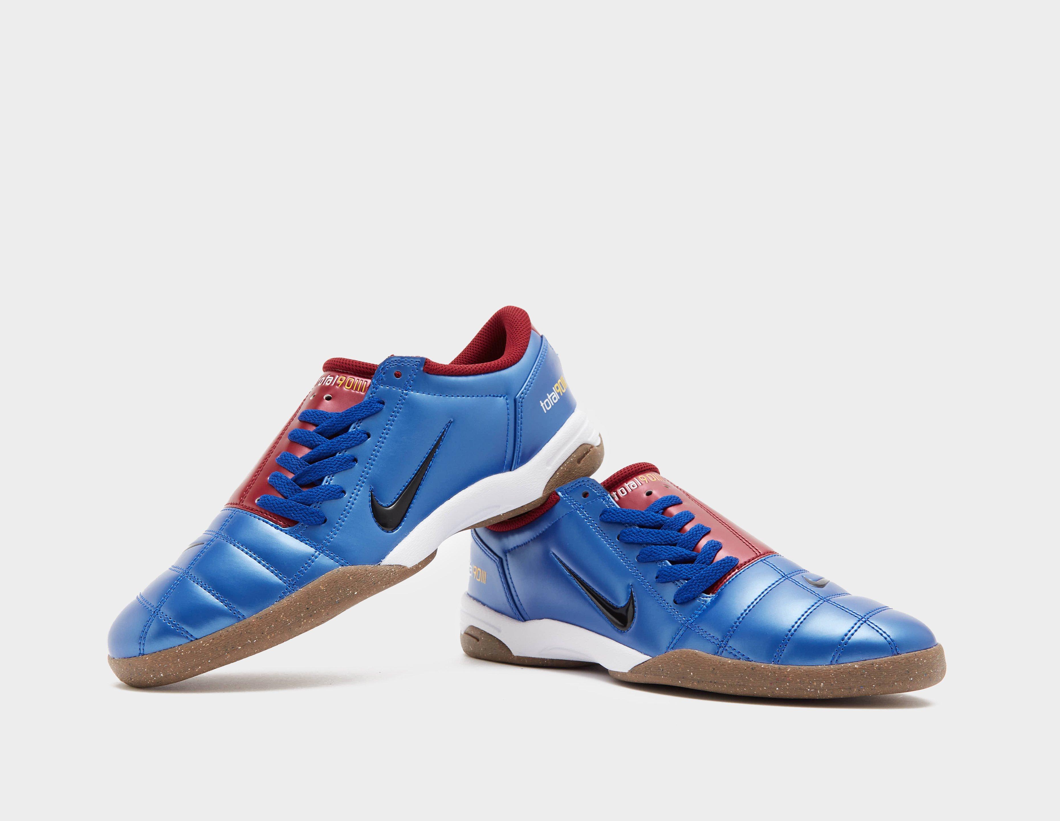 Nike Total 90
