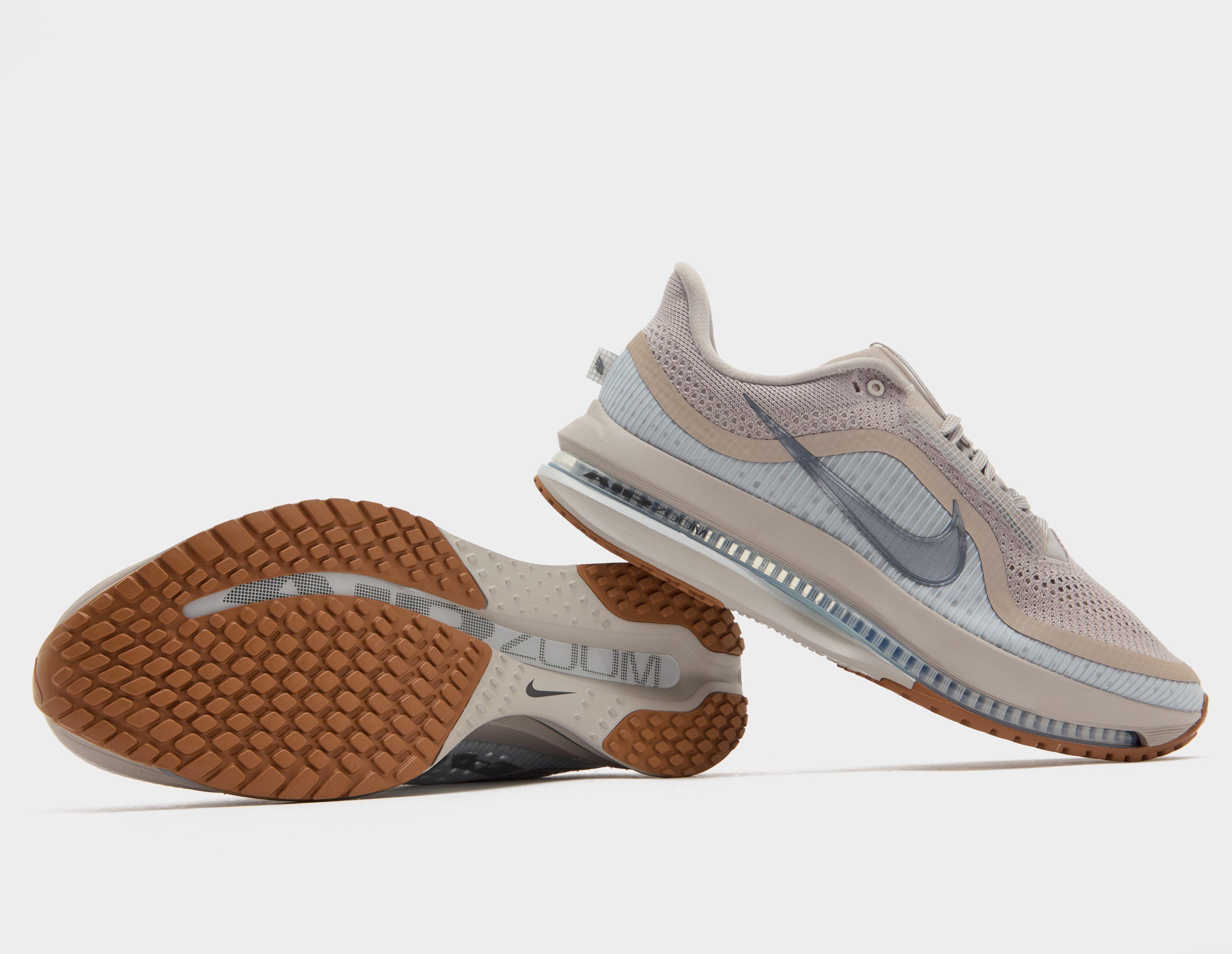 Nike Pegasus Premium