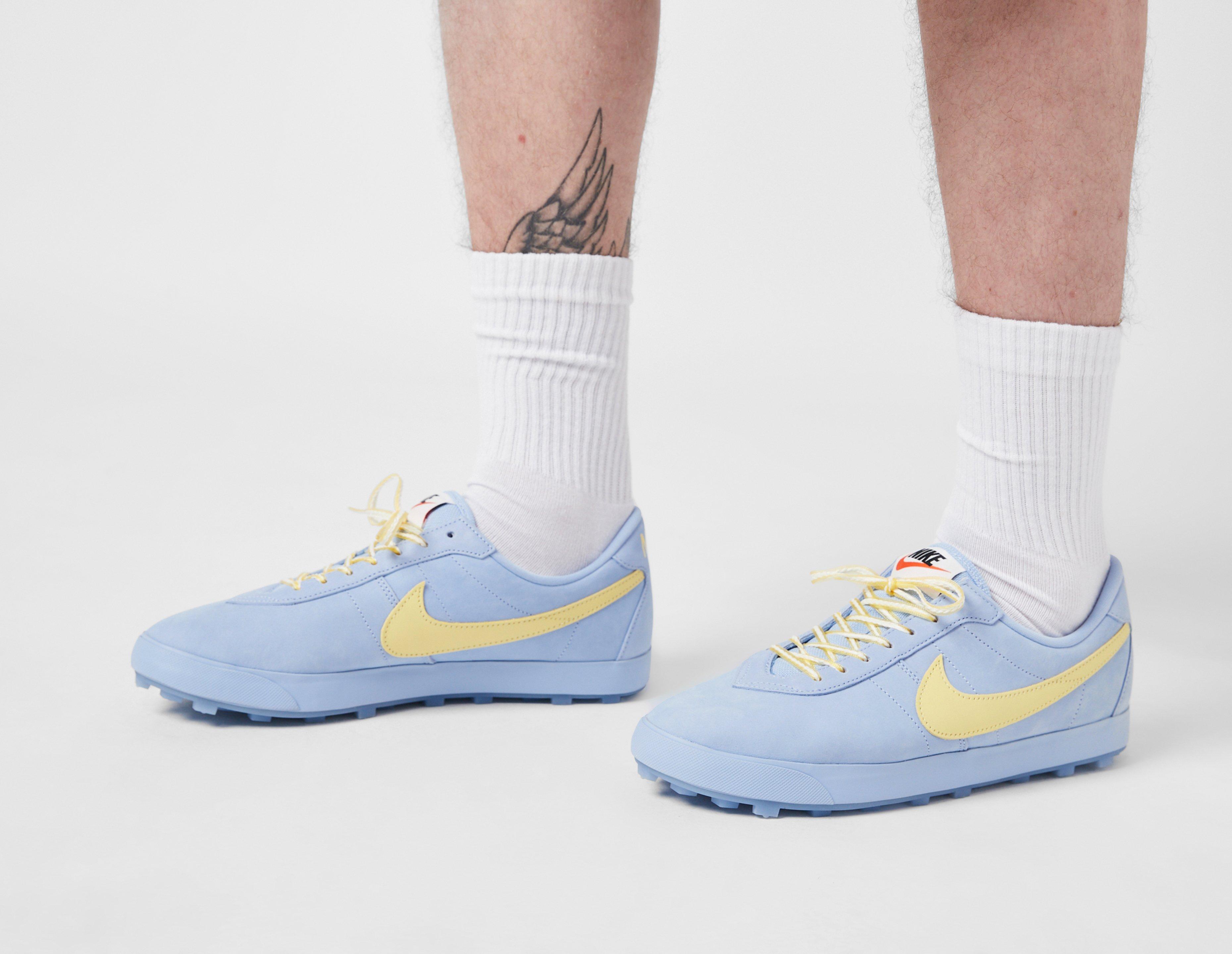Nike Astrograbber