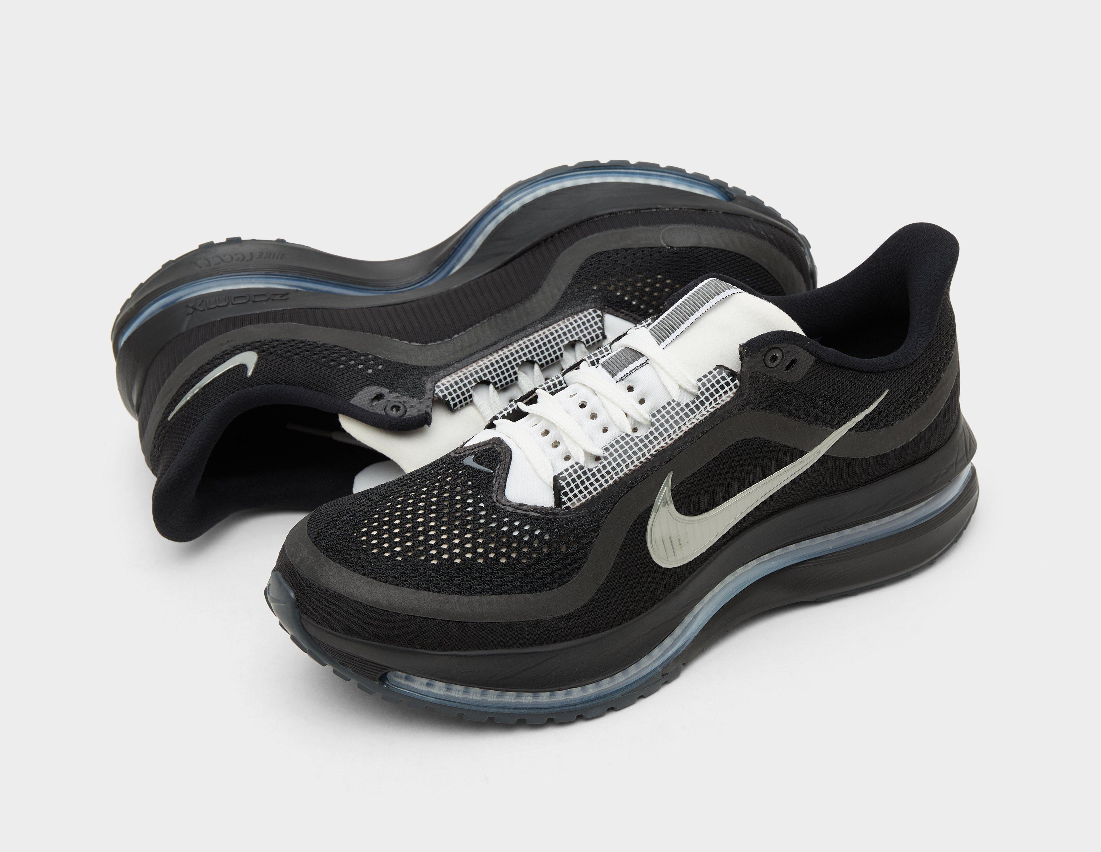 Nike Pegasus Premium