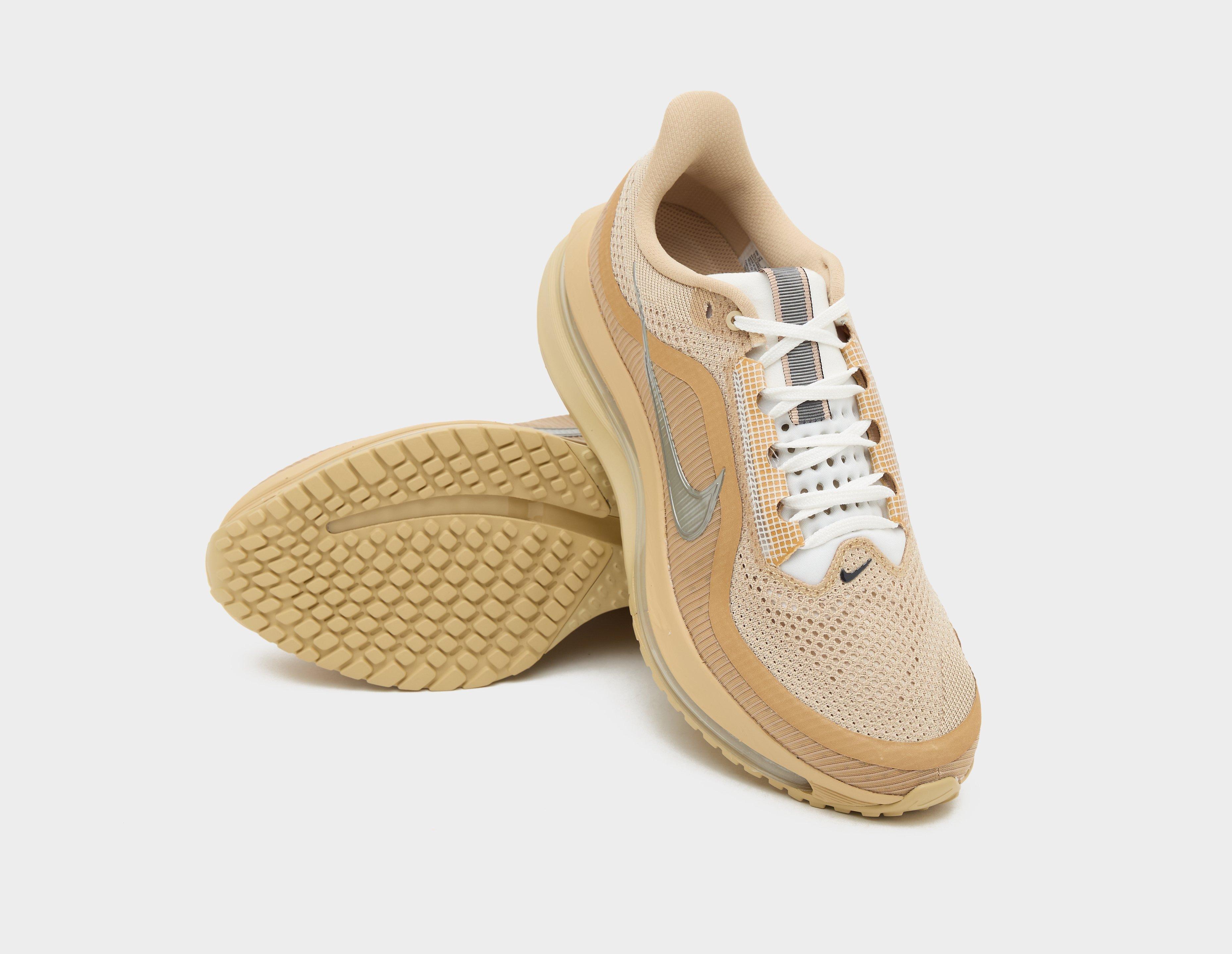 Nike Pegasus Premium