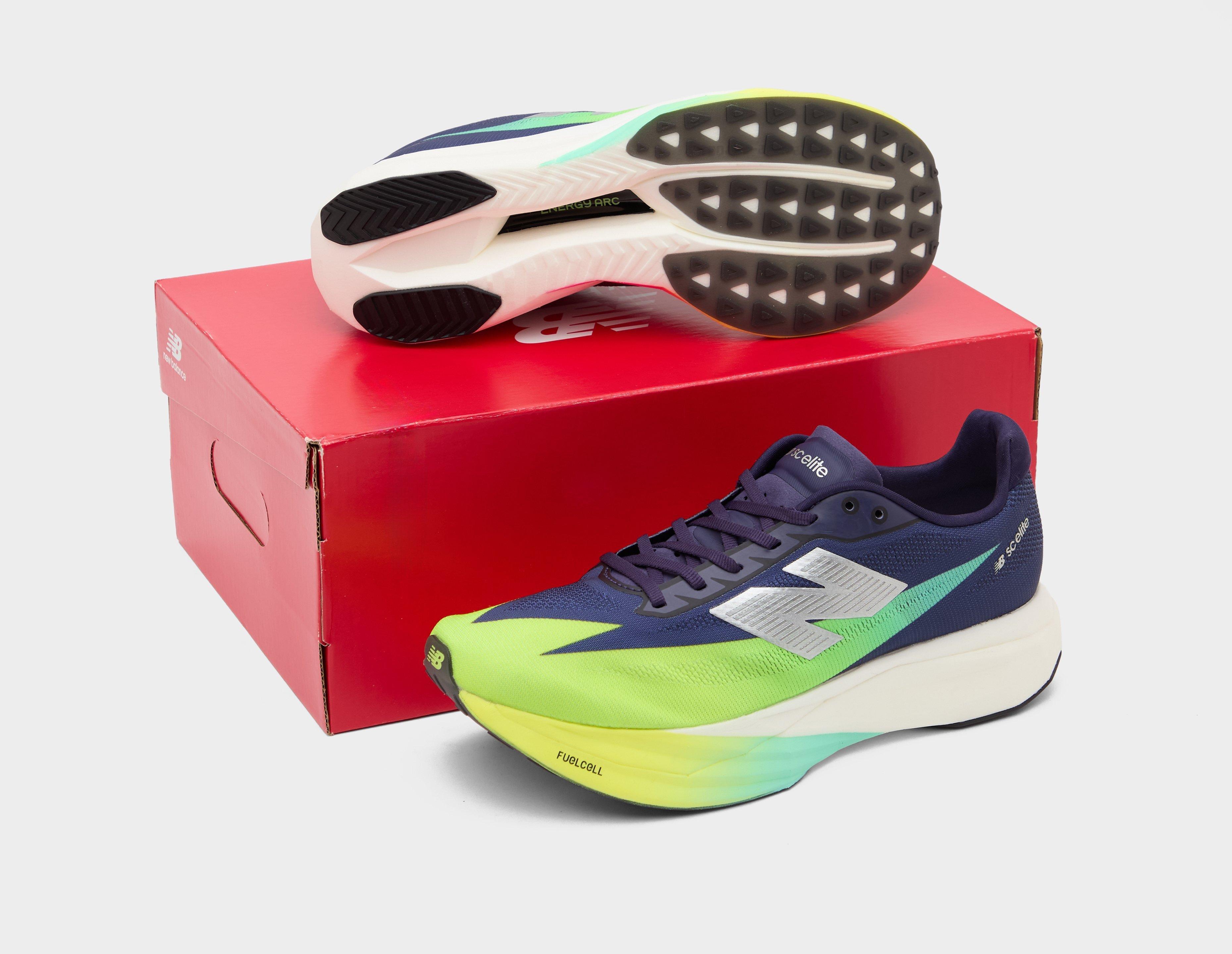 New Balance FuelCell SuperComp Elite v5