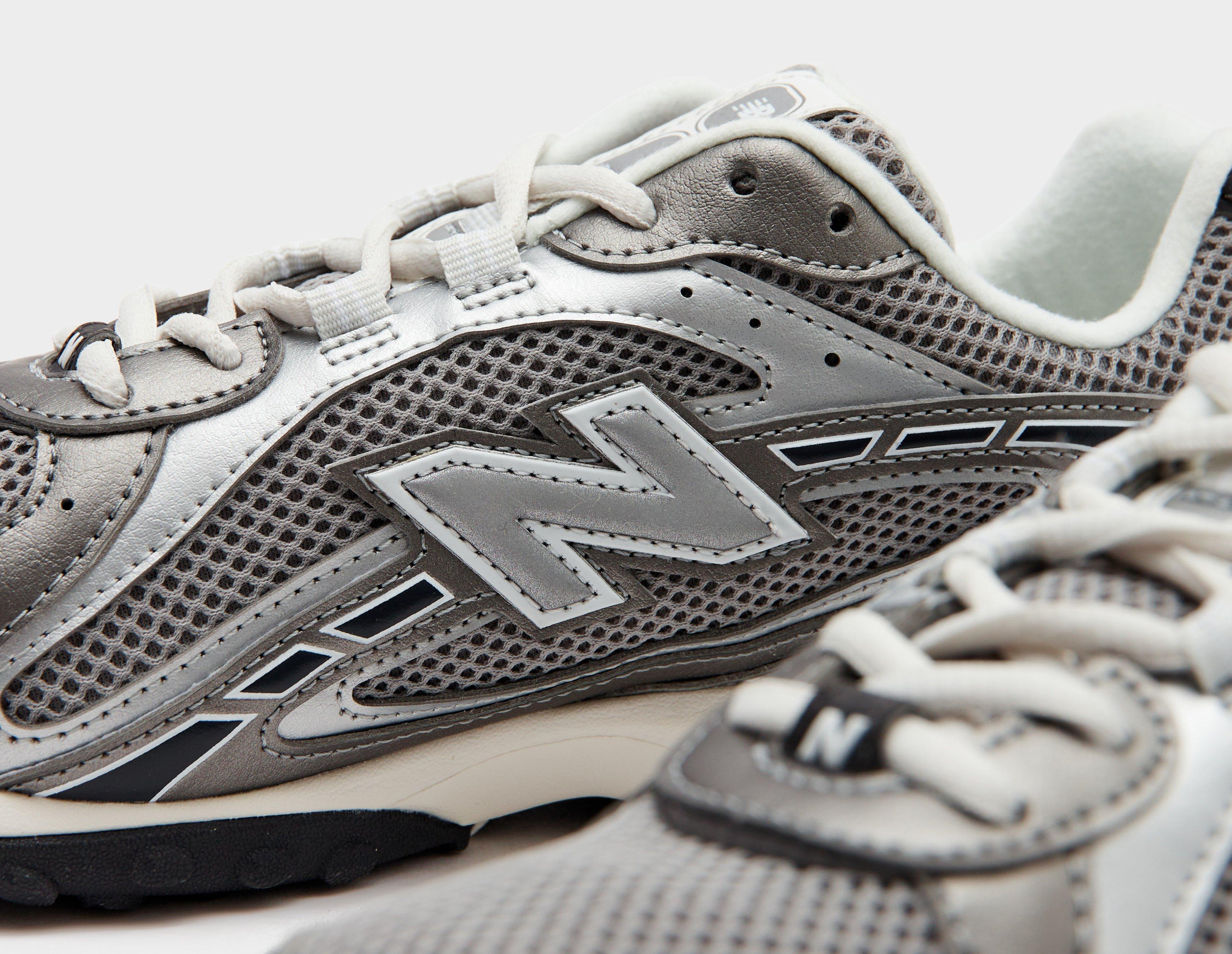 New Balance 204L Women's